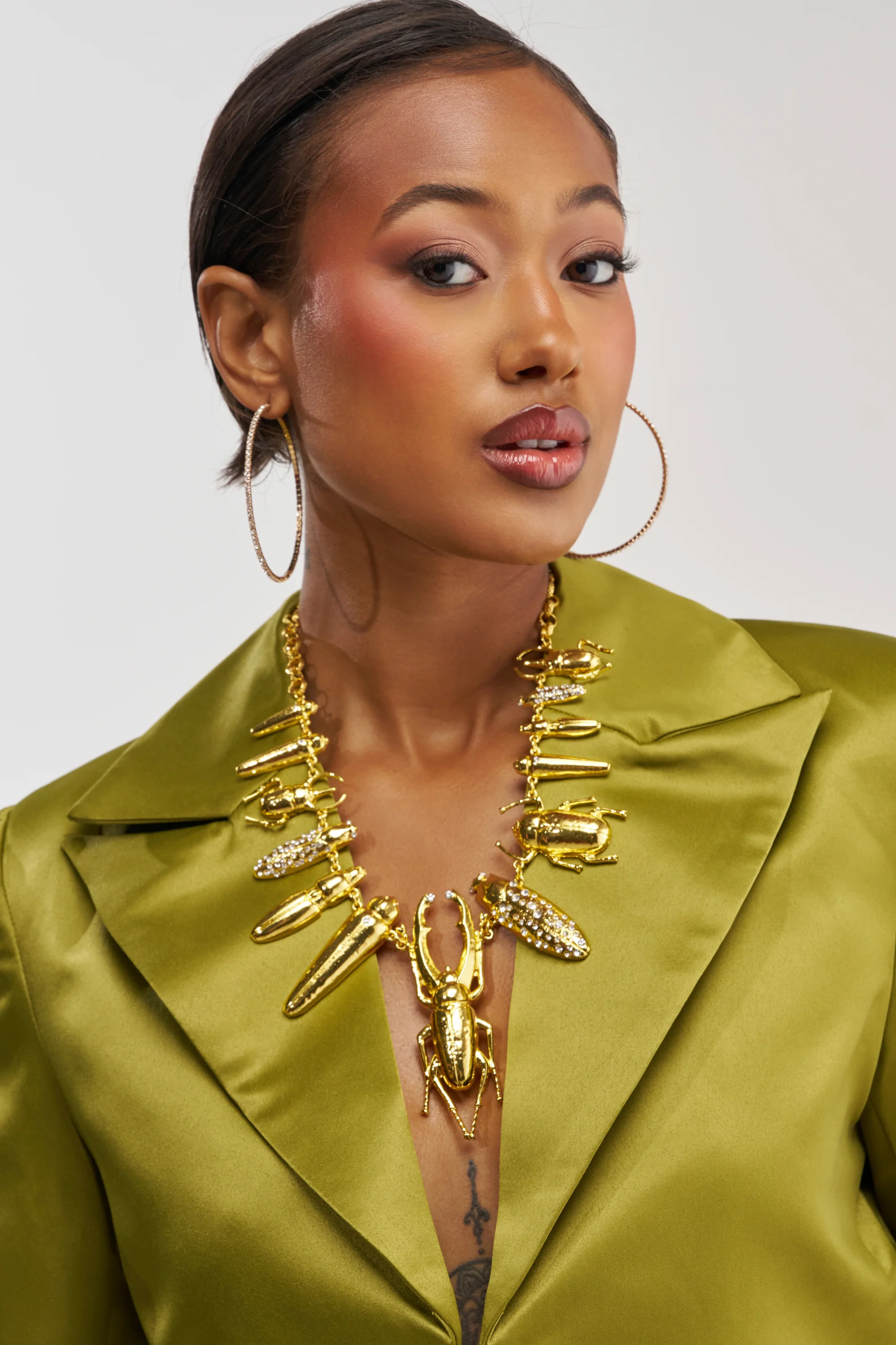 QUIT BUGGIN NECKLACE - Akira Wear