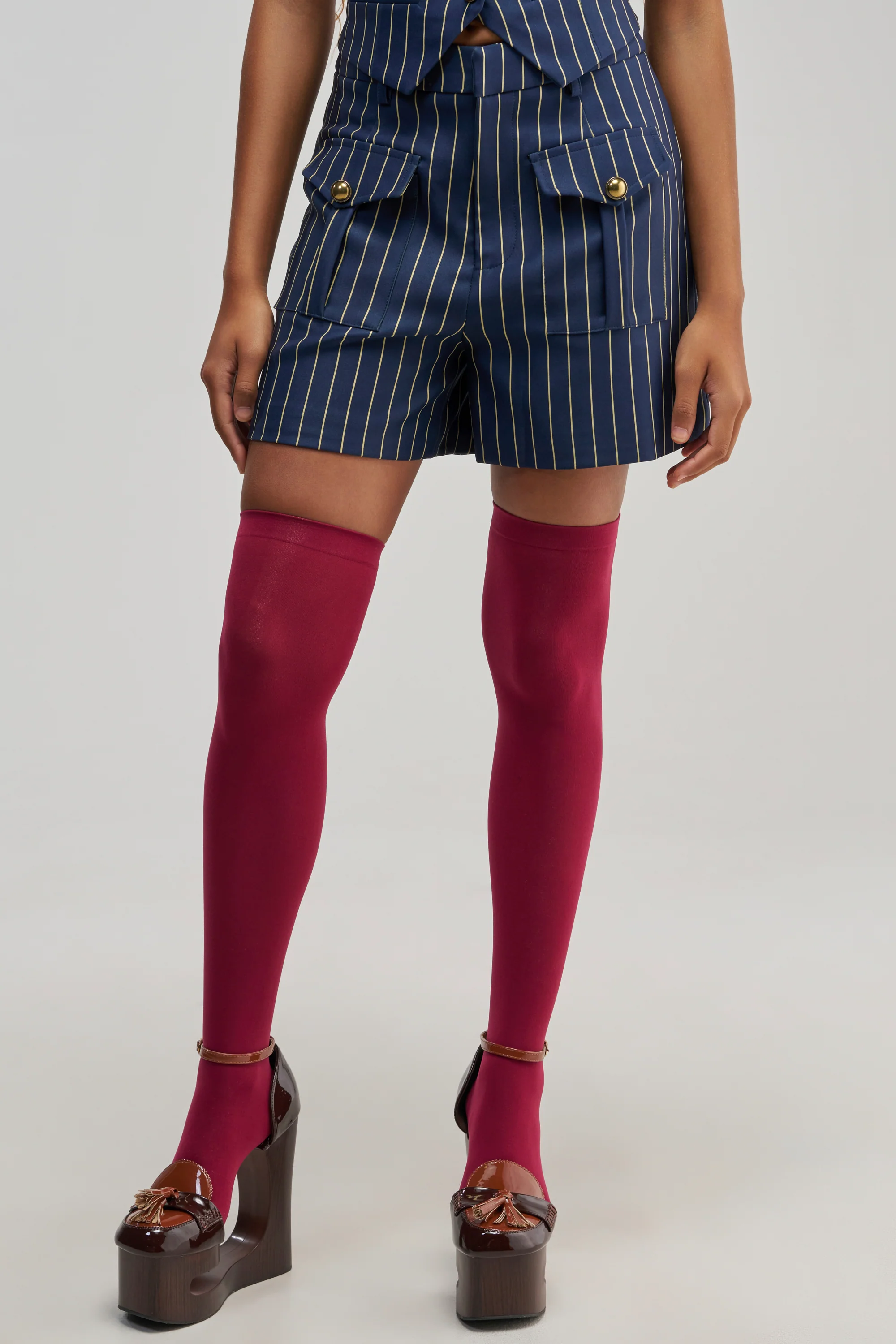 SUNDAY PINSTRIPE SHORTS - Akira Wear