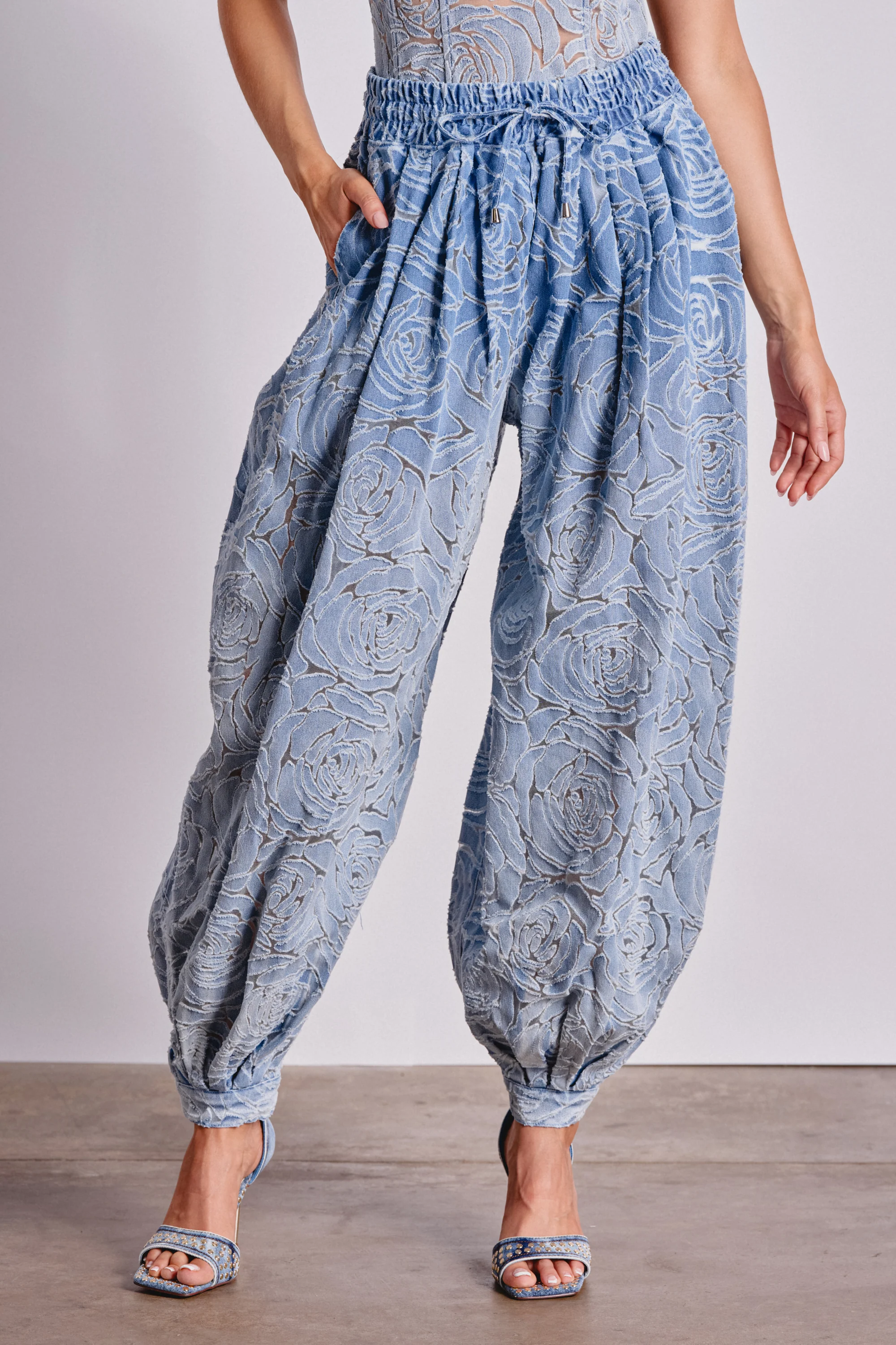 DENIM FOR DAYS BALLOON PANT - Akira Wear