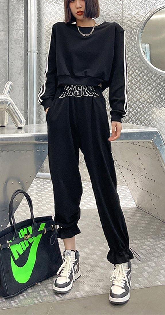 Two Piece Suit Of Spring Leisure Fashion Sweater And Pants
