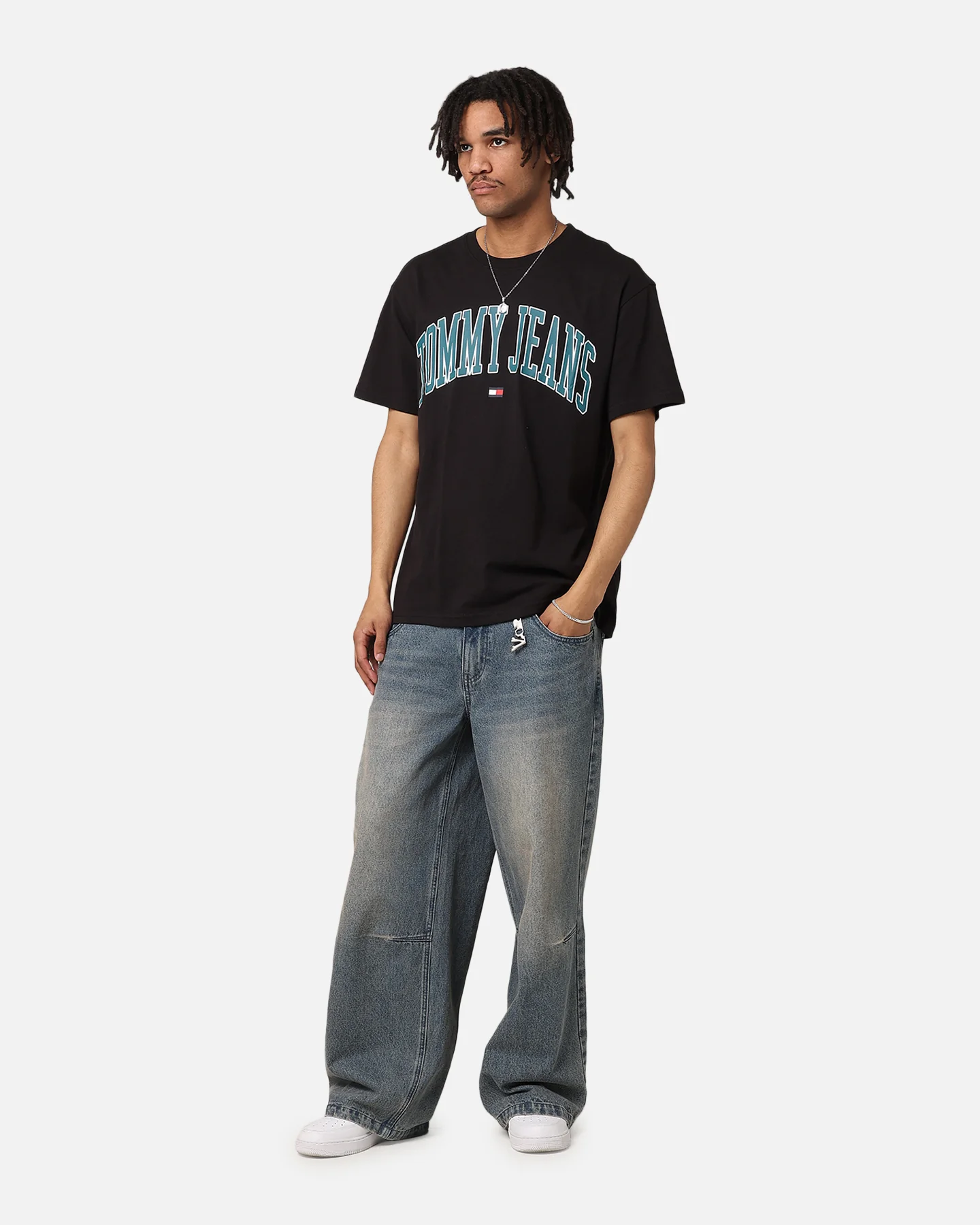 Tommy Jeans TJM Reg Popcolour Varsity T-Shirt Black
