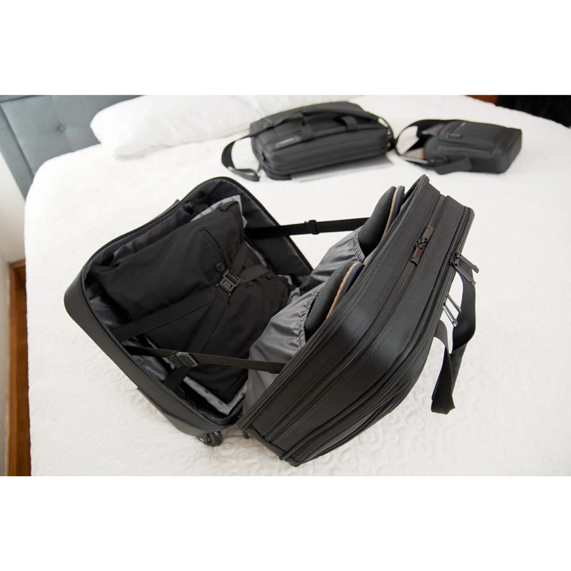 Black Samsonite Classic Business 2.0 Wheeled Business Case Wheeled Briefcases | 3896-LROBM