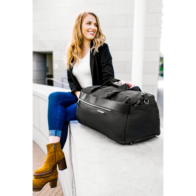 Black Samsonite Just Right Weekend Wheeled Duffel Wheeled Duffels | 1439-FEZWQ