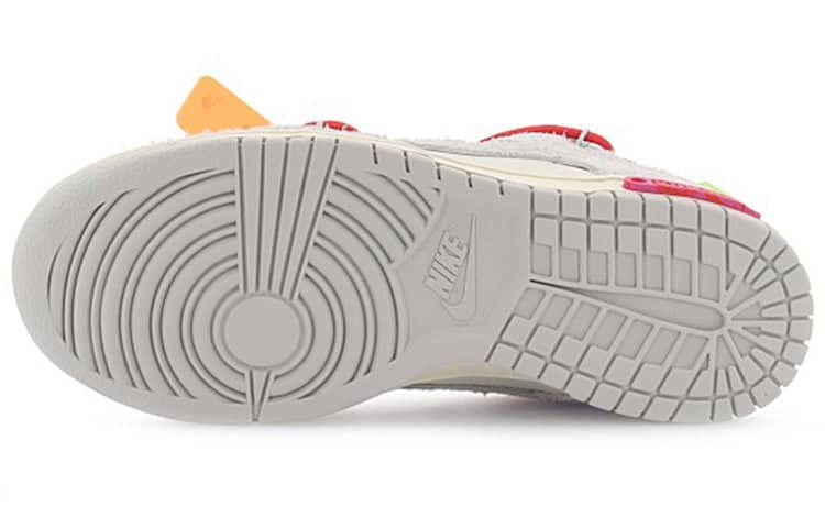 Nike x Off-White Dunk Low  Lot 40 of 50 - Nike x Off-White Dunk Low  Lot 40 of 50 - Jordan 1s - AIR Jordan 1