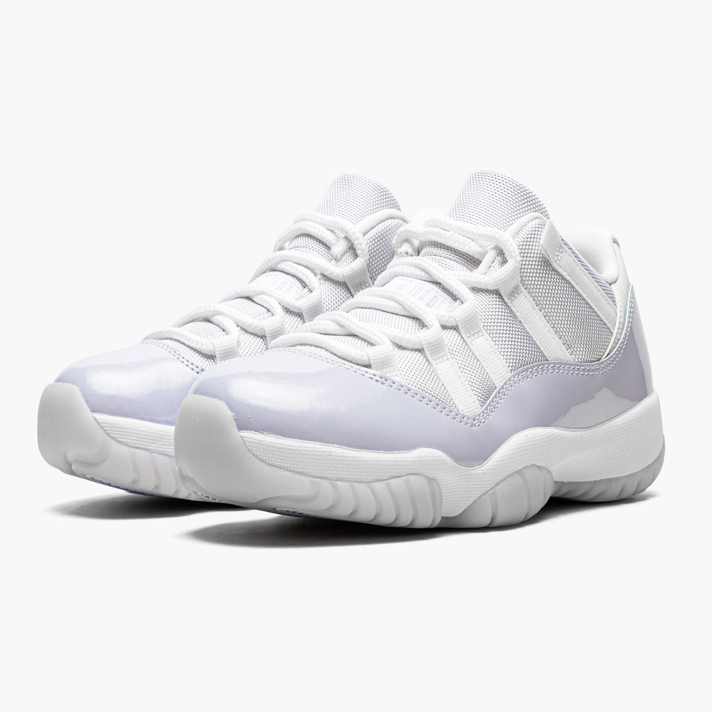 AIR JORDAN 11 LOW WMNS “PURE VIOLET” - AIR JORDAN 11 LOW WMNS “PURE VIOLET” - Jordan 1s - AIR Jordan 1