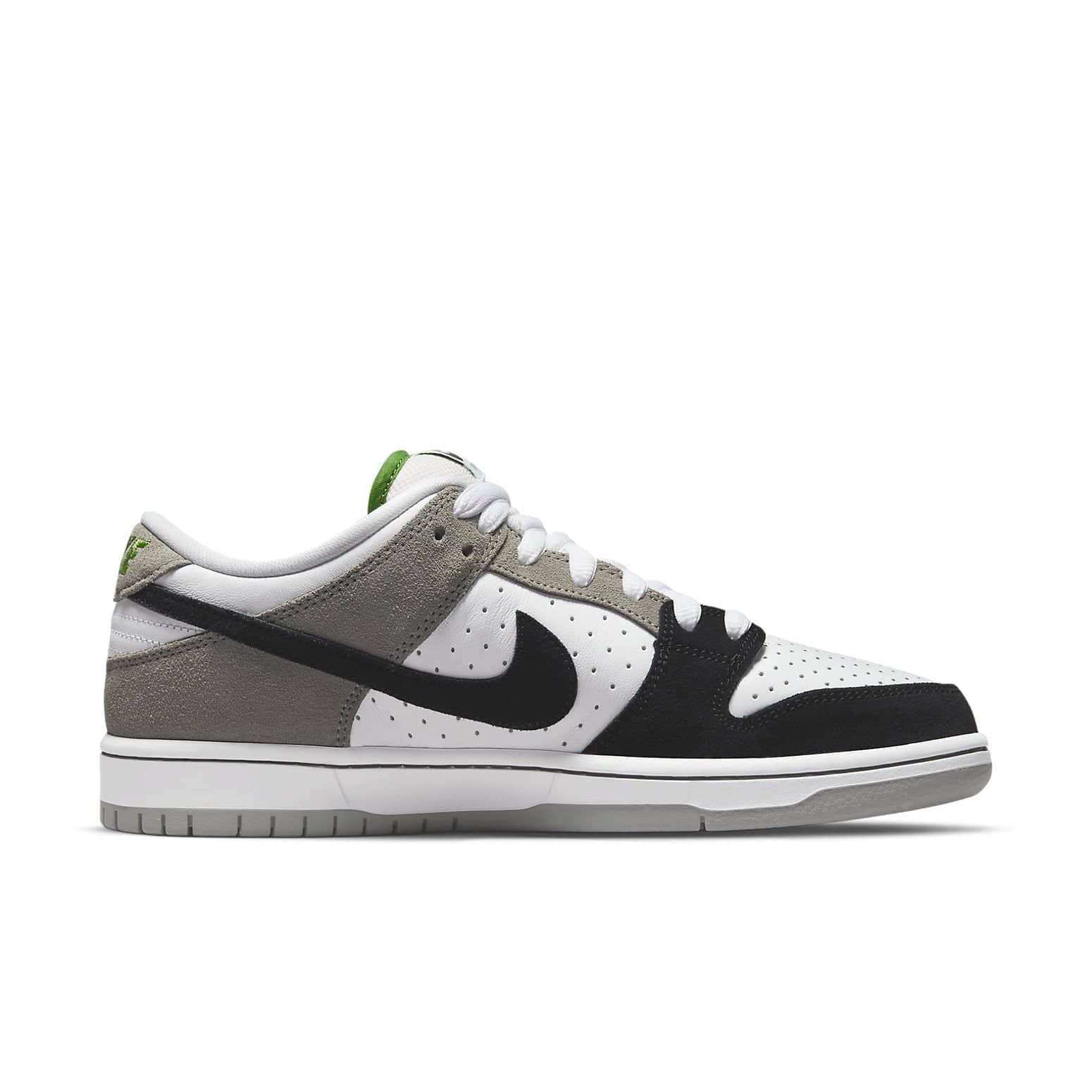 Nike SB Dunk Low  Chlorophyll - Nike SB Dunk Low  Chlorophyll - Jordan 1s - AIR Jordan 1