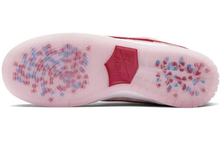 Nike x StrangeLove SB Dunk Low  Valentine s Day - Nike x StrangeLove SB Dunk Low  Valentine s Day - Jordan 1s - AIR Jordan 1