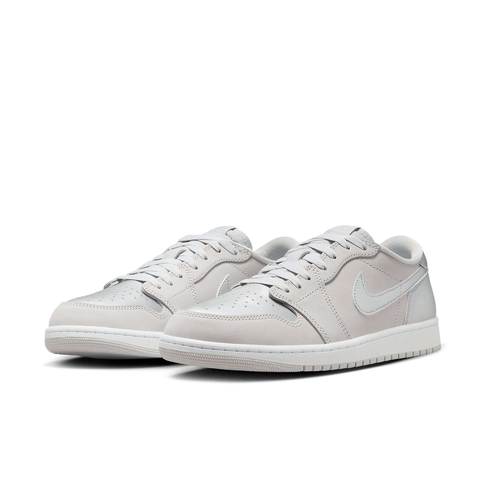 Air Jordan 1 Retro Low OG  Metallic Silver - Air Jordan 1 Retro Low OG  Metallic Silver - Jordan 1s - AIR Jordan 1