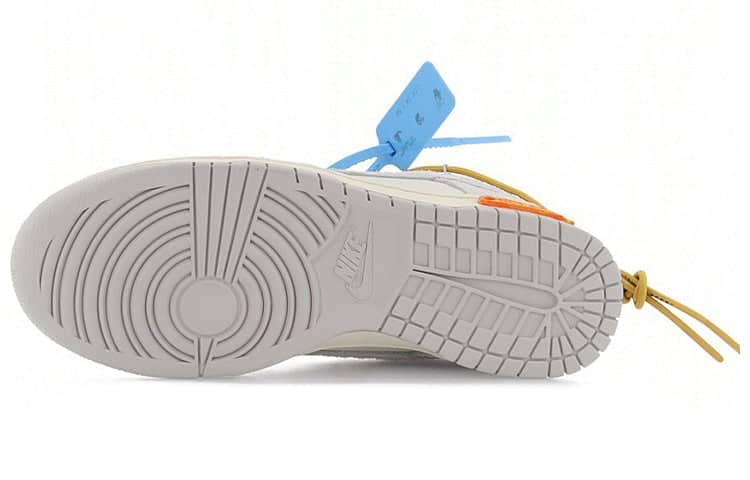 Nike x Off-White Dunk Low  Lot 34 of 50 - Nike x Off-White Dunk Low  Lot 34 of 50 - Jordan 1s - AIR Jordan 1