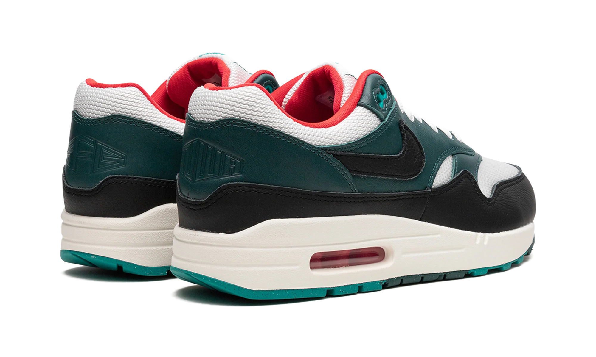 Air Max 1 LeBron James x Liverpool - Air Max 1 LeBron James x Liverpool - Jordan 1s - AIR Jordan 1