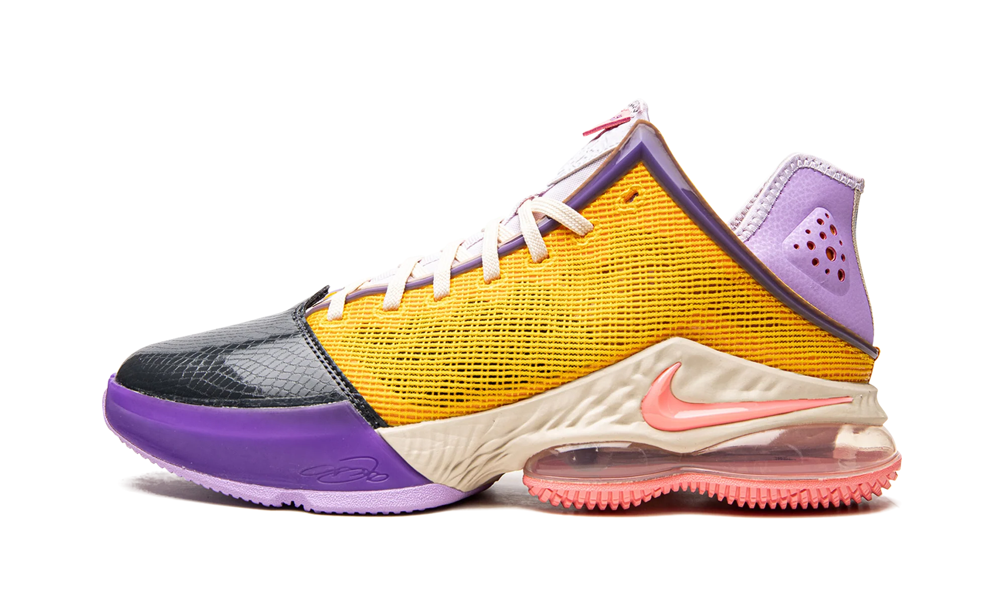 Lebron XIX Low Mismatch - Lebron XIX Low Mismatch - Jordan 1s - AIR Jordan 1