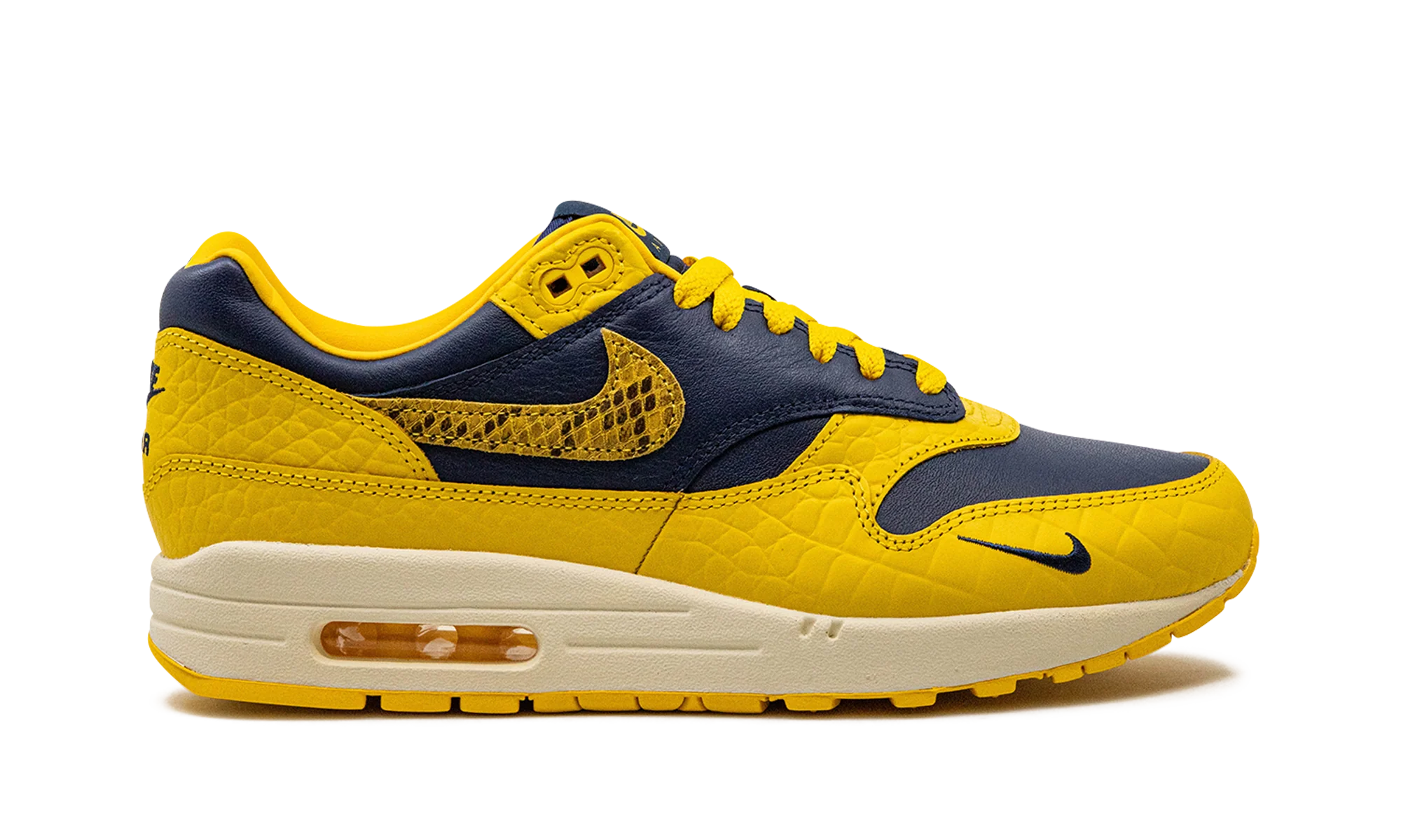 AIR MAX 1 PRM MNS WMNS Co.jp Head to Head - AIR MAX 1 PRM MNS WMNS Co.jp Head to Head - Jordan 1s - AIR Jordan 1