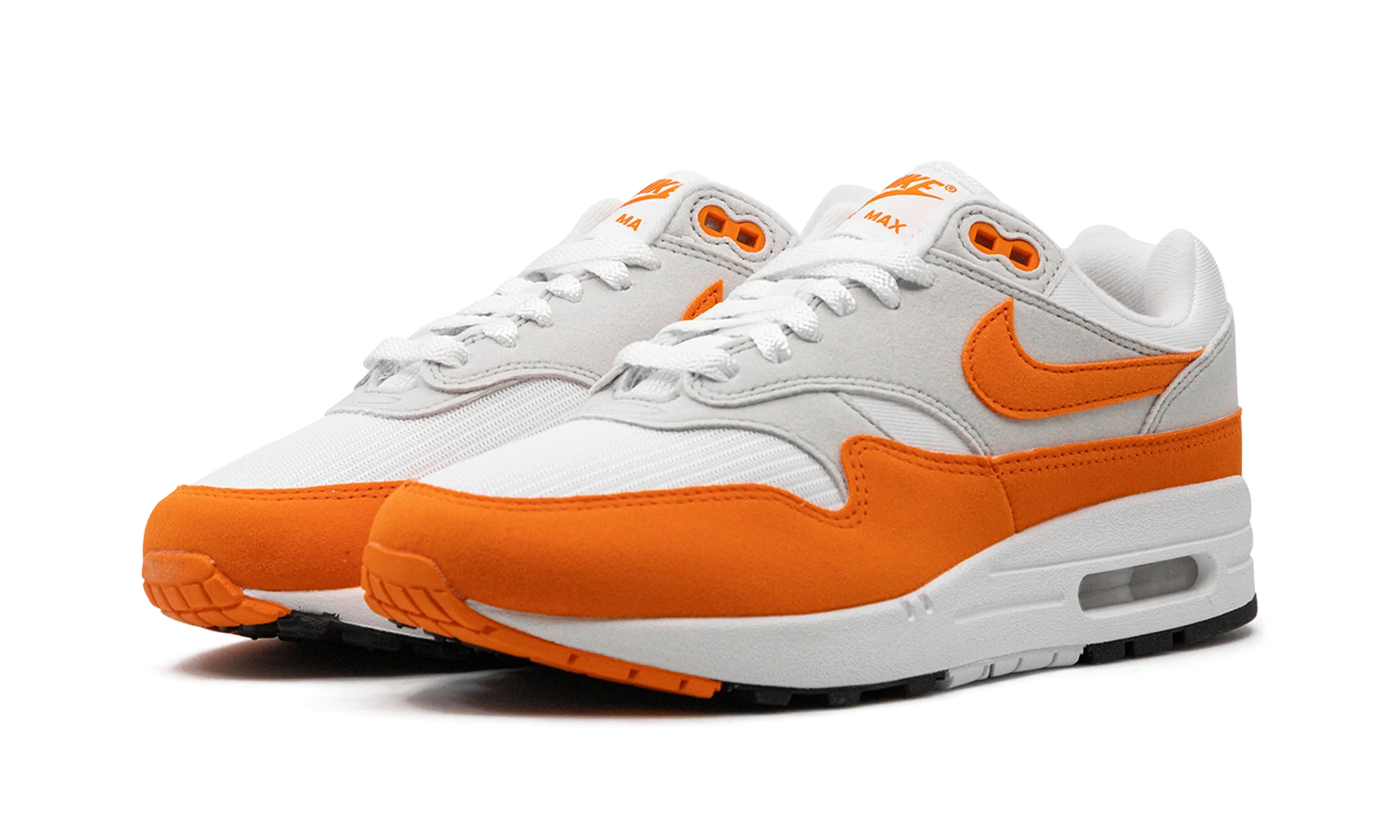 AIR MAX 1 WMNS Safety Orange - AIR MAX 1 WMNS Safety Orange - Jordan 1s - AIR Jordan 1