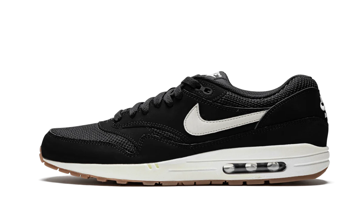Air Max 1 Essential Black - Air Max 1 Essential Black - Jordan 1s - AIR Jordan 1