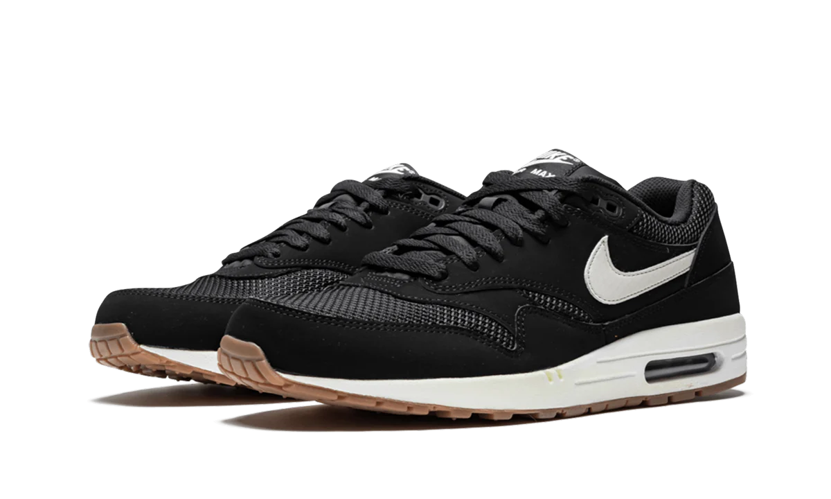 Air Max 1 Essential Black - Air Max 1 Essential Black - Jordan 1s - AIR Jordan 1