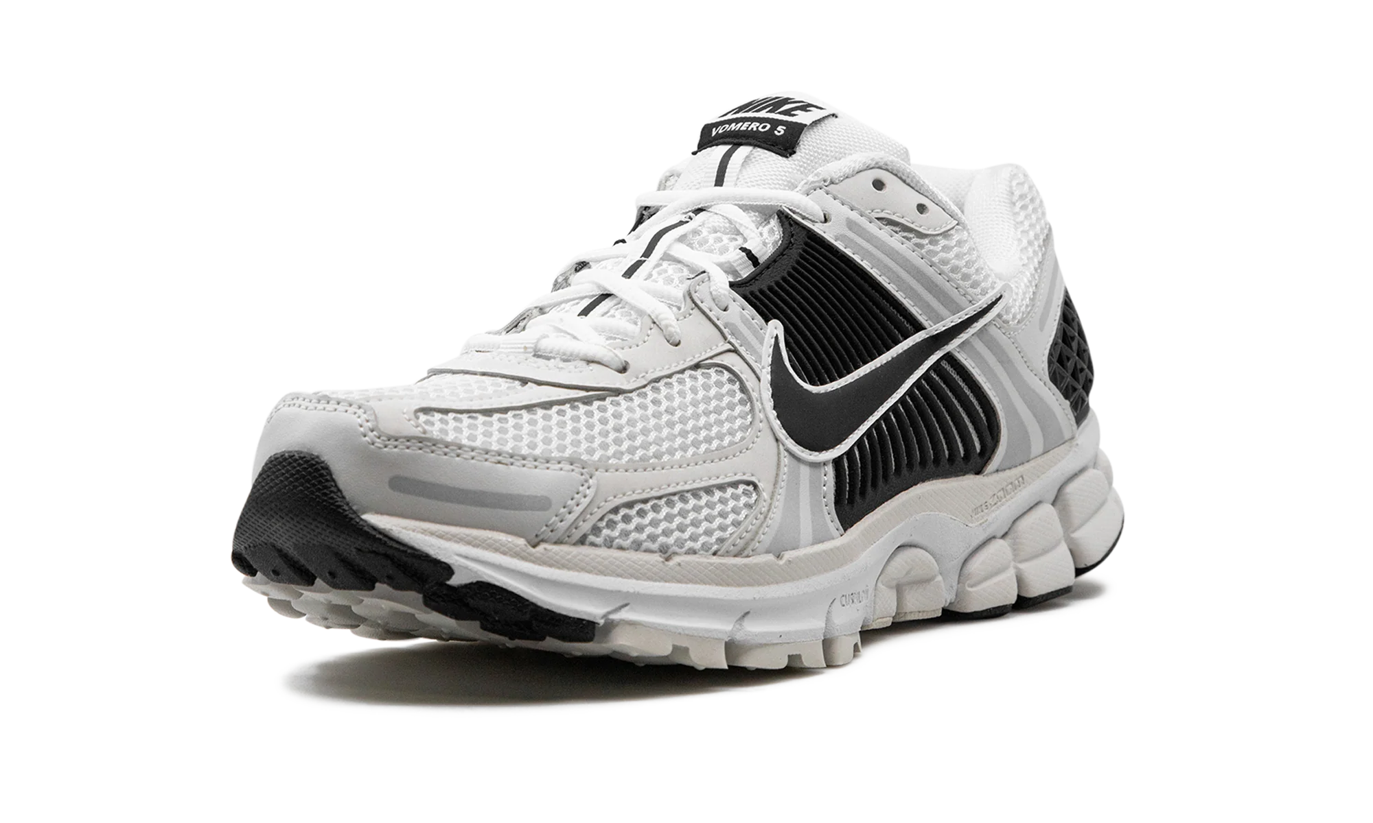 Zoom Vomero 5 White / Black - Zoom Vomero 5 White / Black - Jordan 1s - AIR Jordan 1