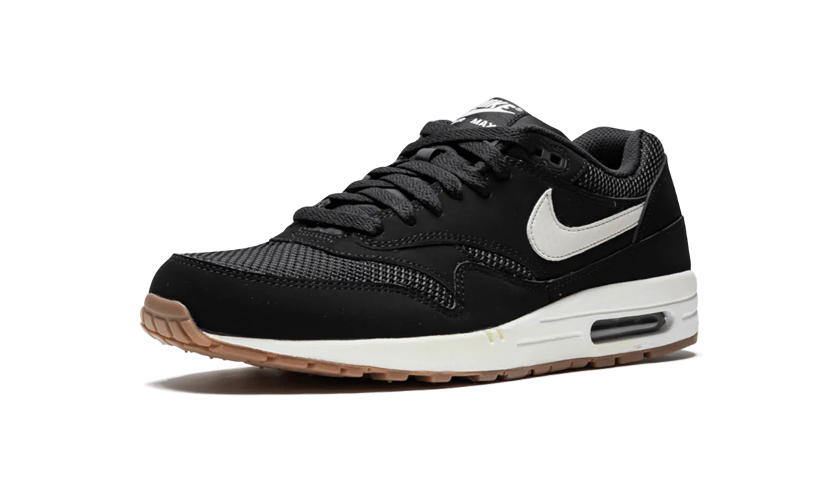 Air Max 1 Essential Black - Air Max 1 Essential Black - Jordan 1s - AIR Jordan 1