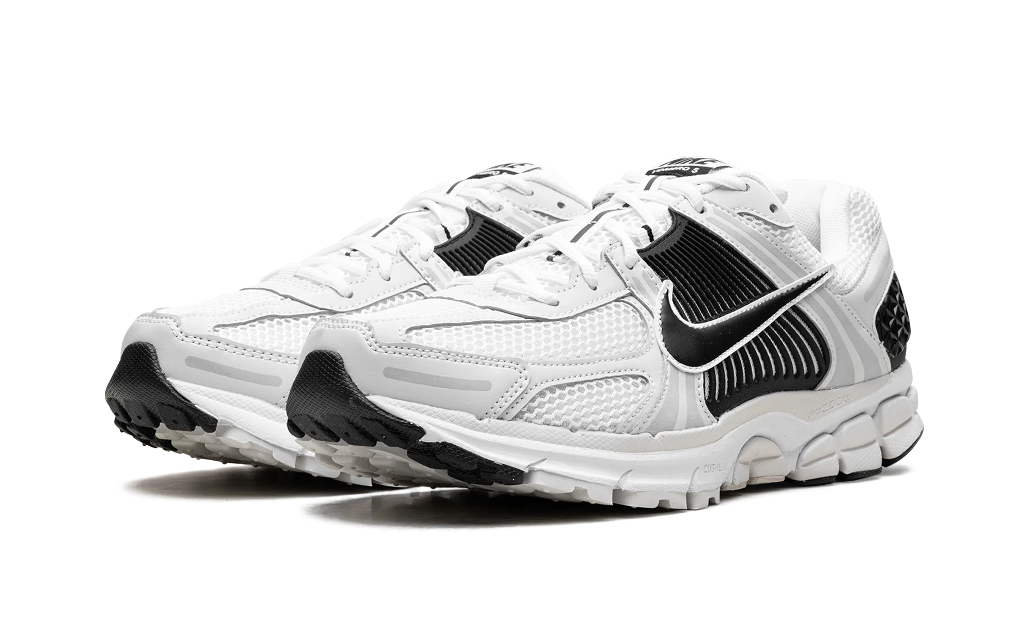 Zoom Vomero 5 White / Black - Zoom Vomero 5 White / Black - Jordan 1s - AIR Jordan 1