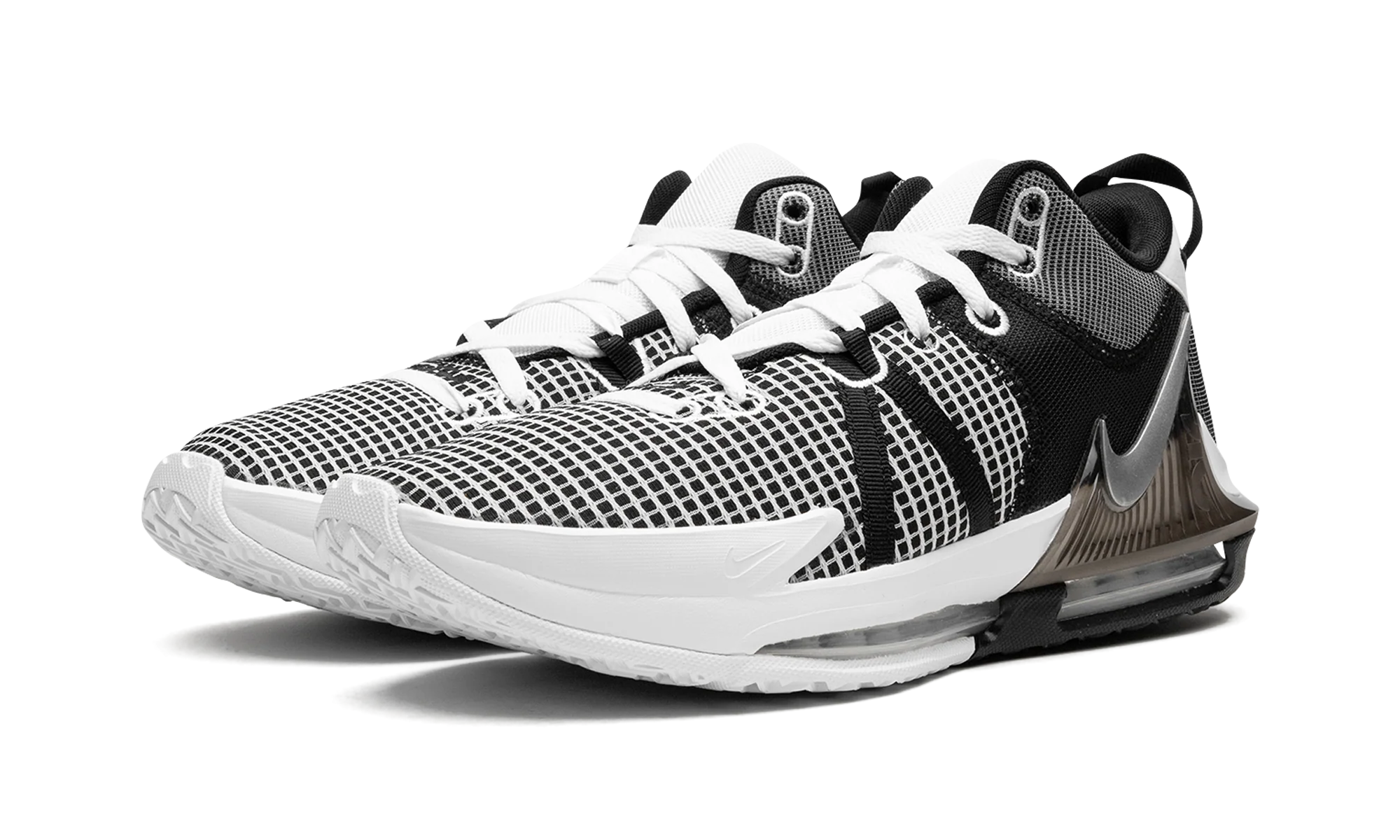 LeBron Witness VII - LeBron Witness VII - Jordan 1s - AIR Jordan 1