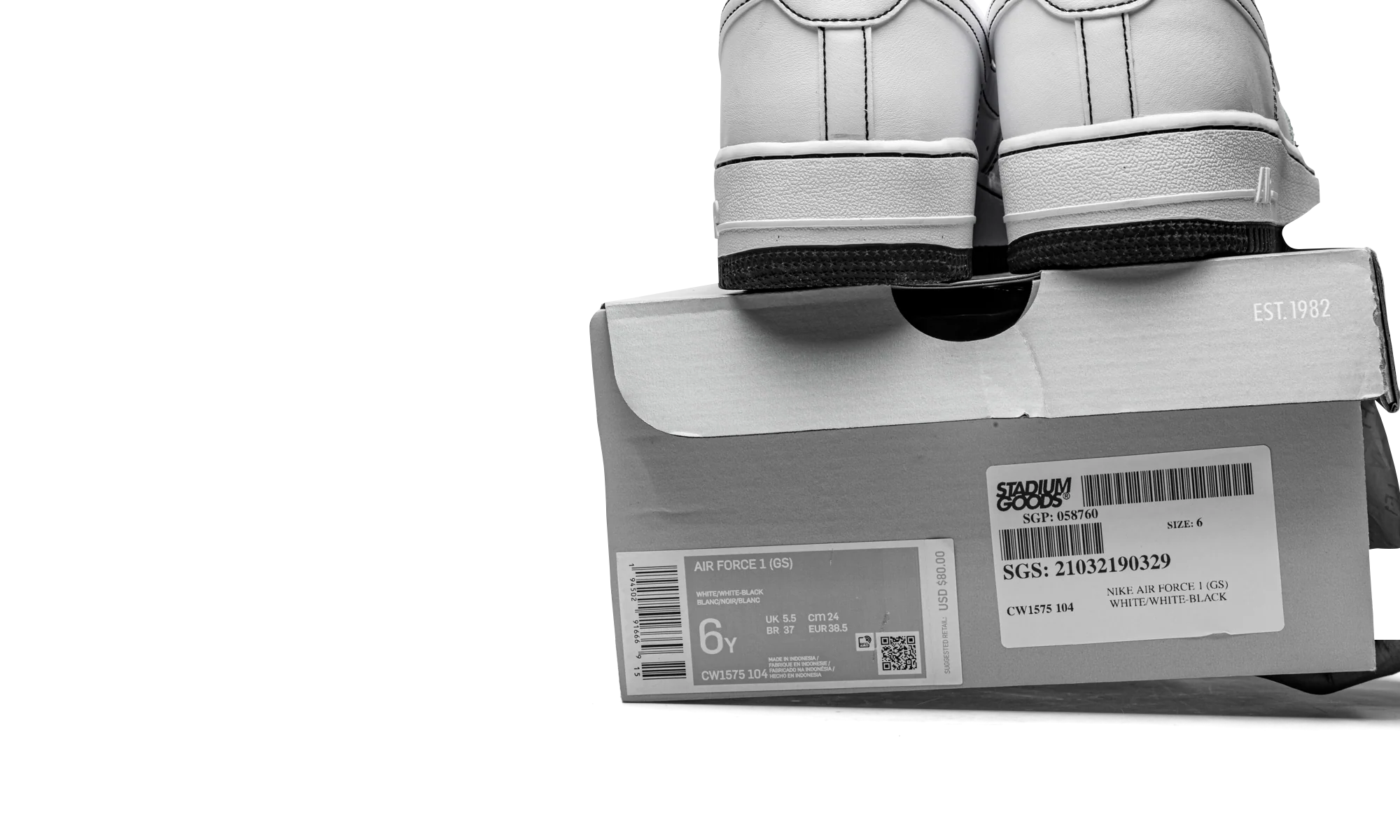 Air Force 1 Low '07 GS Contrast Stitching - White / Black - Air Force 1 Low '07 GS Contrast Stitching - White / Black - Jordan 1s - AIR Jordan 1