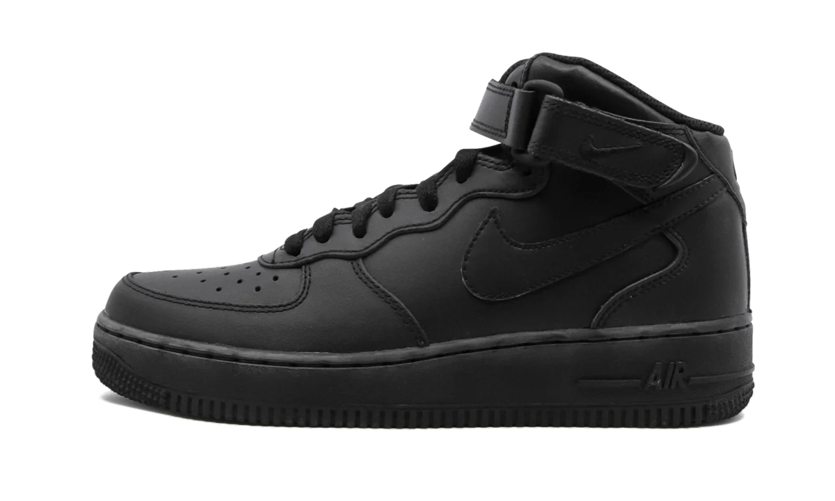 Air Force 1 Mid GS Triple Black - Air Force 1 Mid GS Triple Black - Jordan 1s - AIR Jordan 1