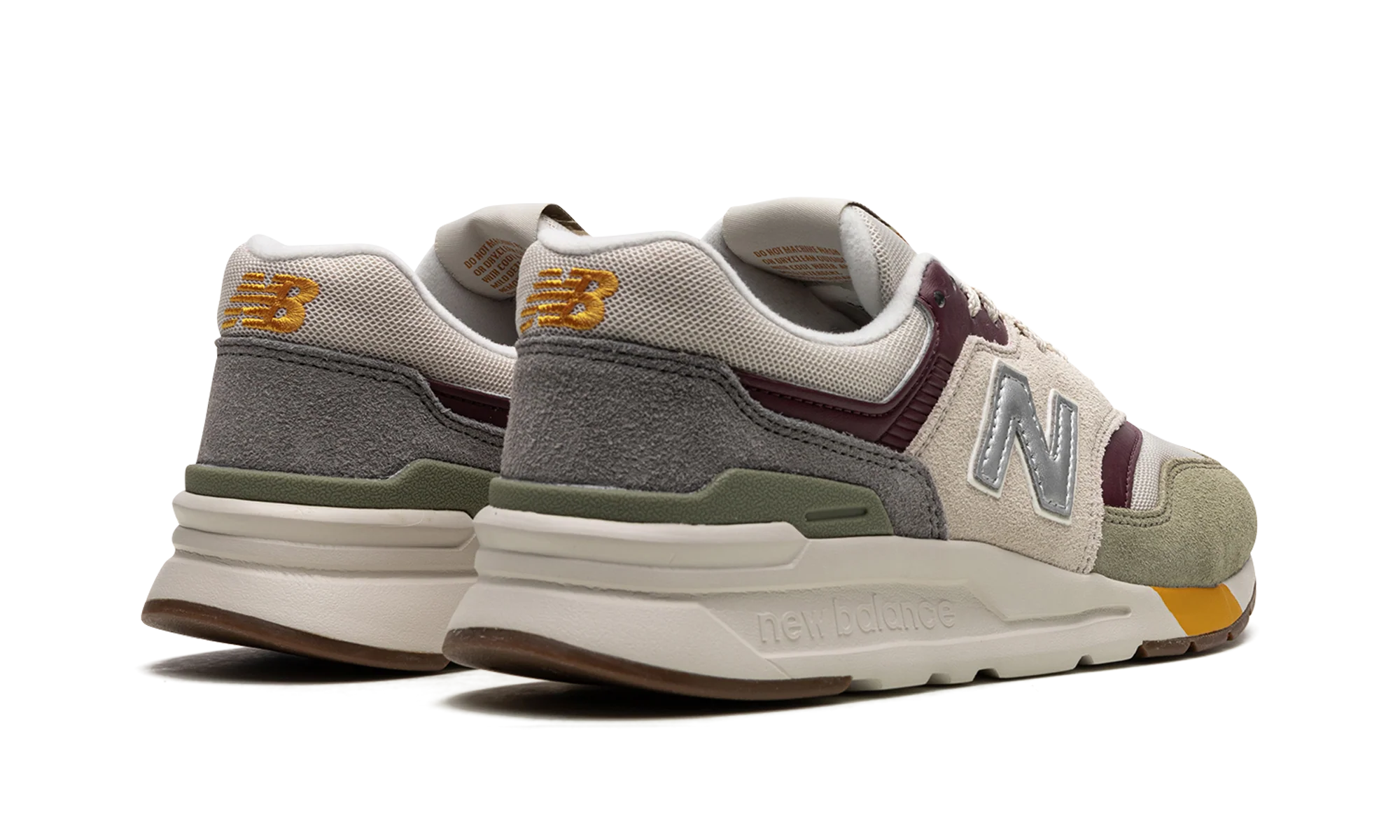 997H WMNS Moonbeam / True Camo - 997H WMNS Moonbeam / True Camo - Jordan 1s - AIR Jordan 1