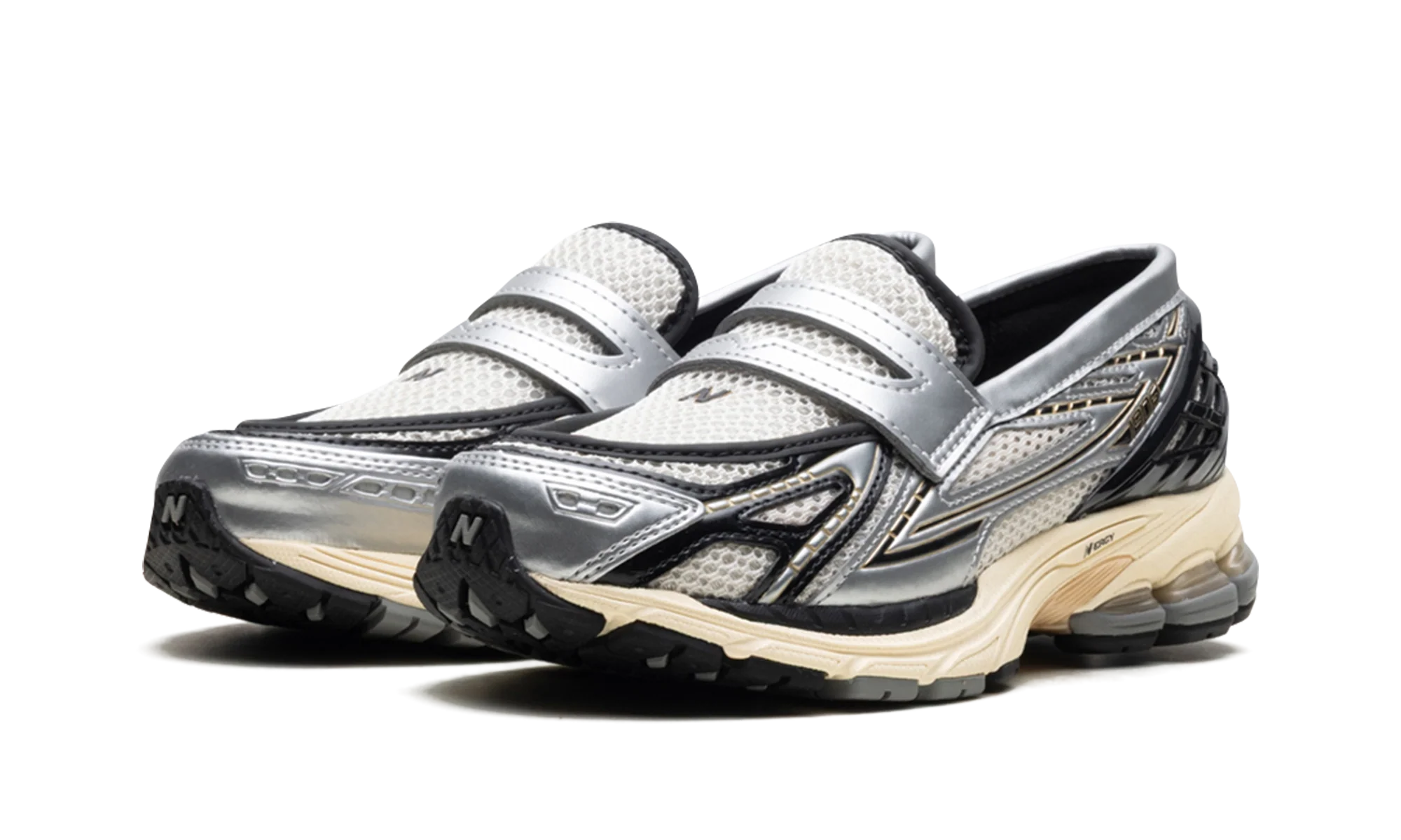 1906L Silver Metallic Cream - 1906L Silver Metallic Cream - Jordan 1s - AIR Jordan 1