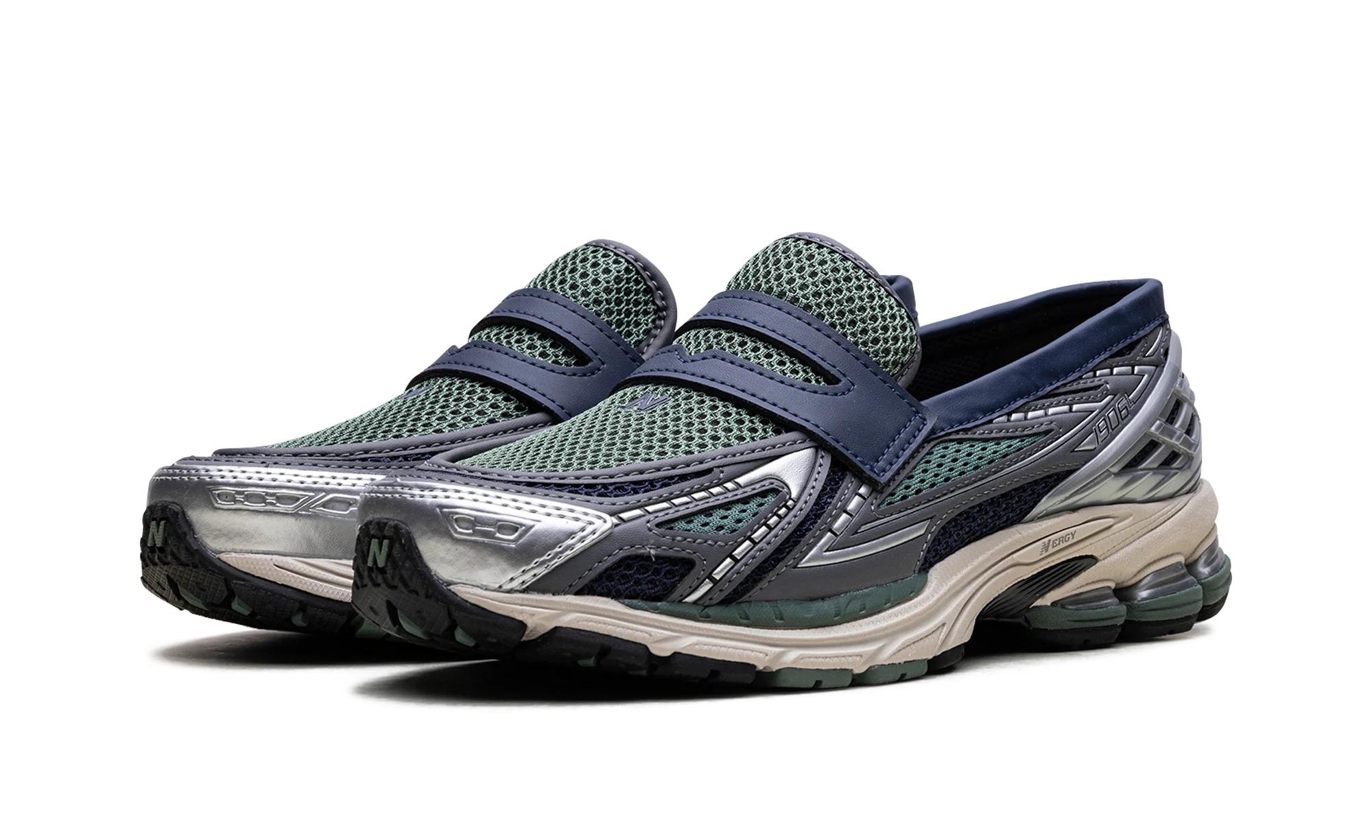 1906L Silver Metallic Dark Juniper - 1906L Silver Metallic Dark Juniper - Jordan 1s - AIR Jordan 1