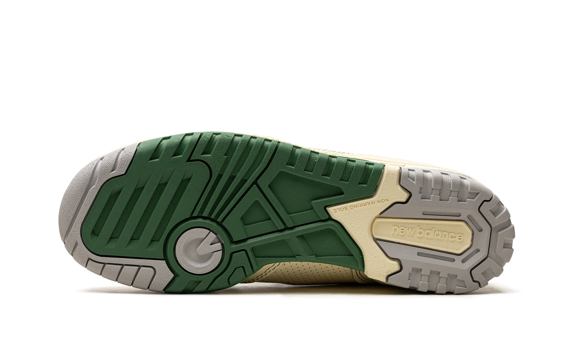 550 Aimé Leon Dore - Masaryk Community Gym - Green - 550 Aimé Leon Dore - Masaryk Community Gym - Green - Jordan 1s - AIR Jordan 1