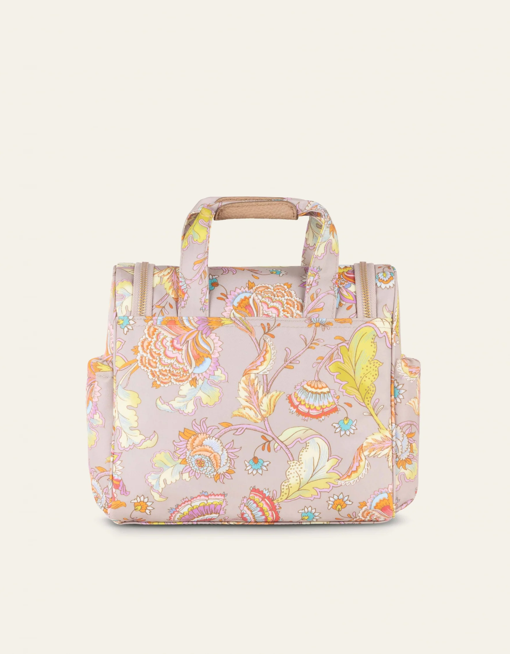 Cathy Travel Kit With Hook