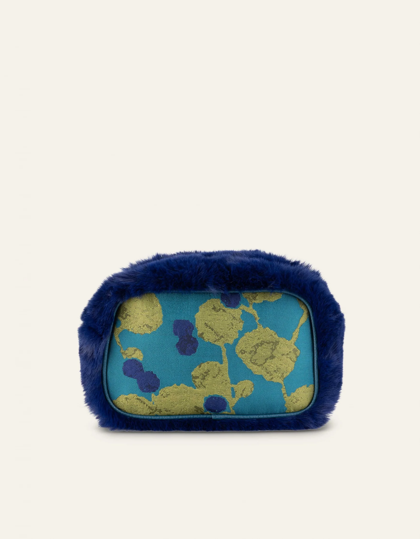 Xion Shoulder Bag