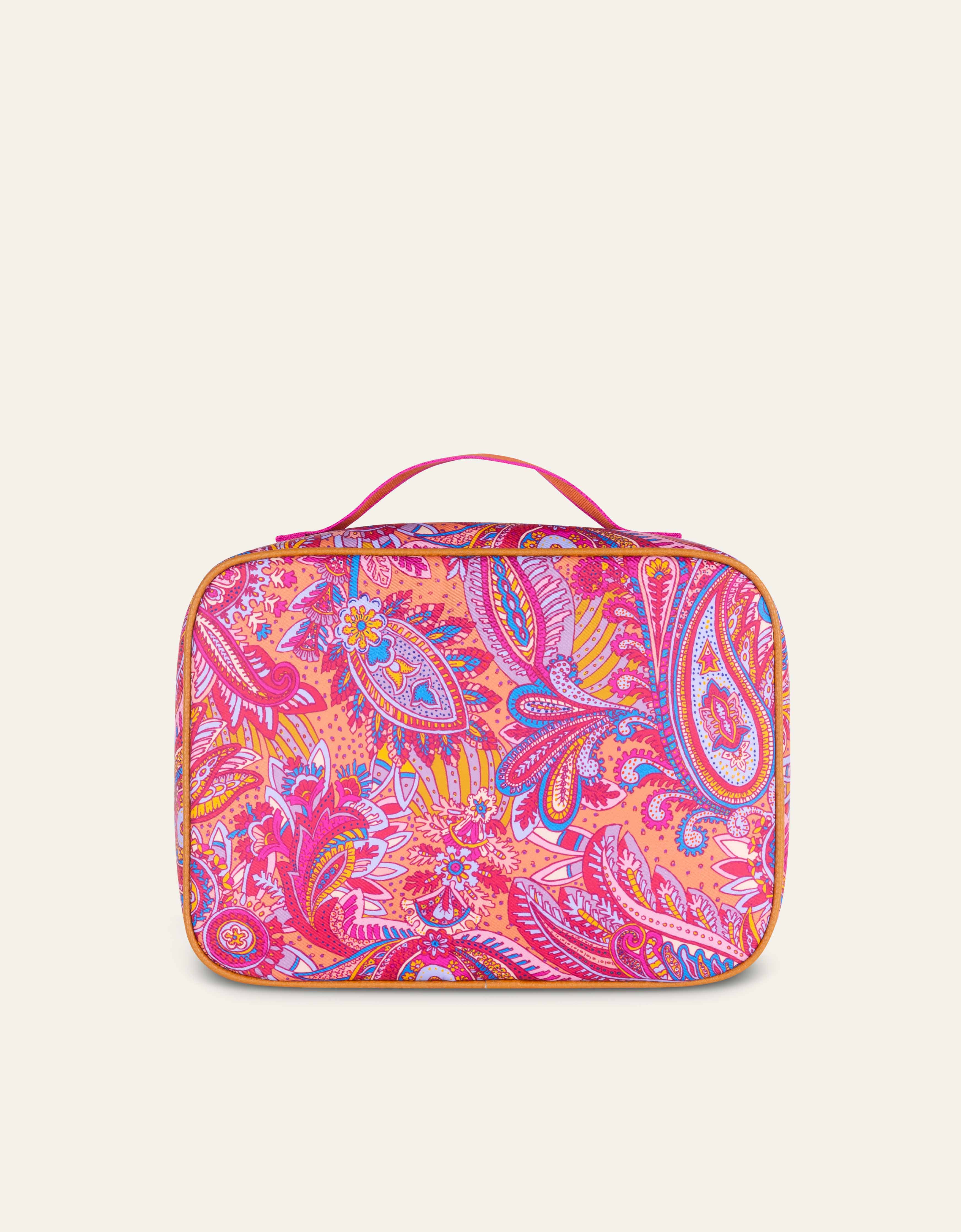 Cara Travel Kit With Hook