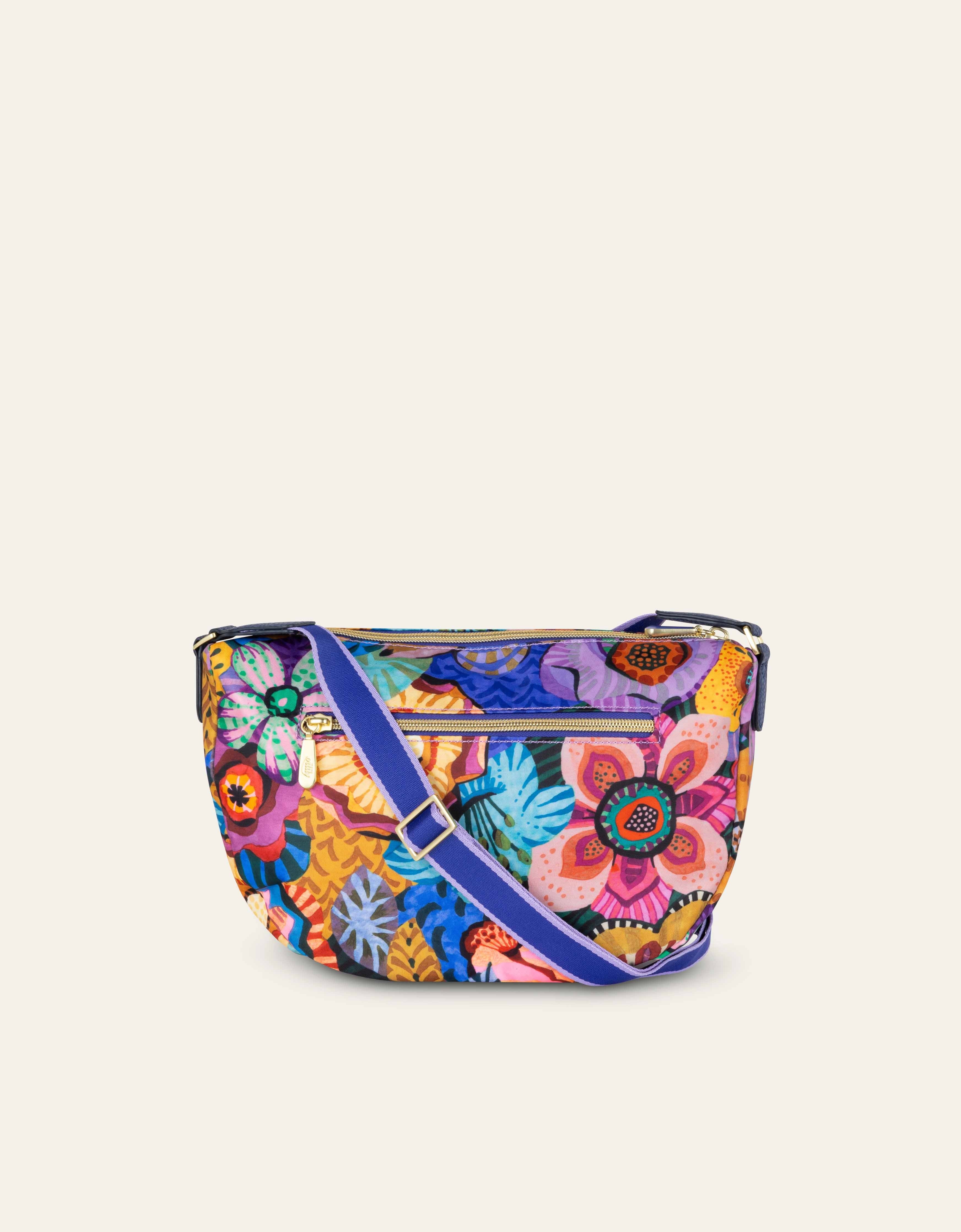Saar Shoulder Bag