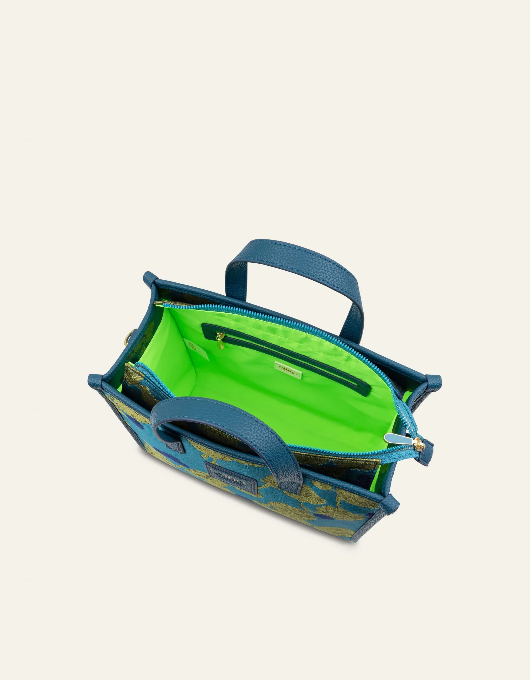 Honors Handbag