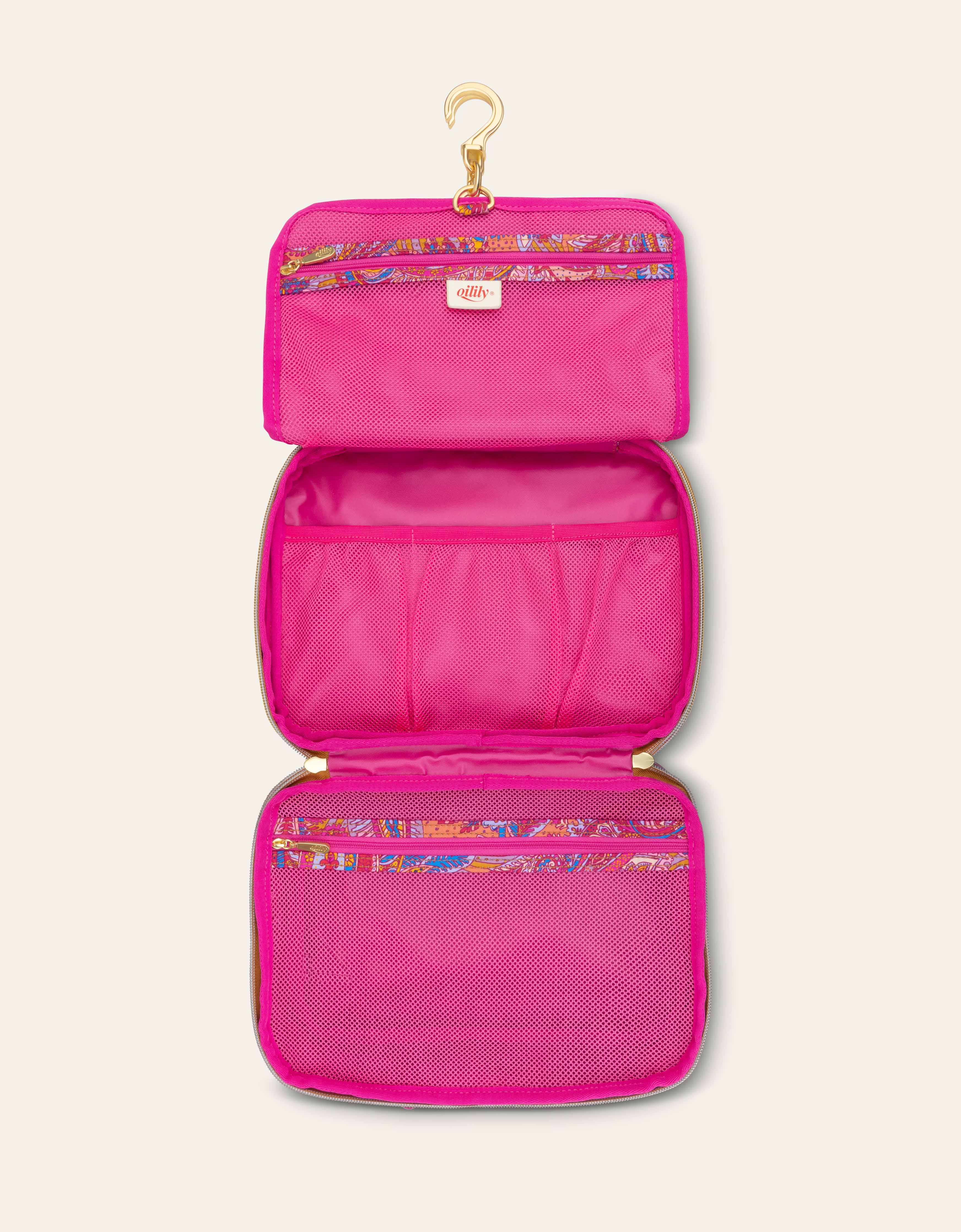 Cara Travel Kit With Hook