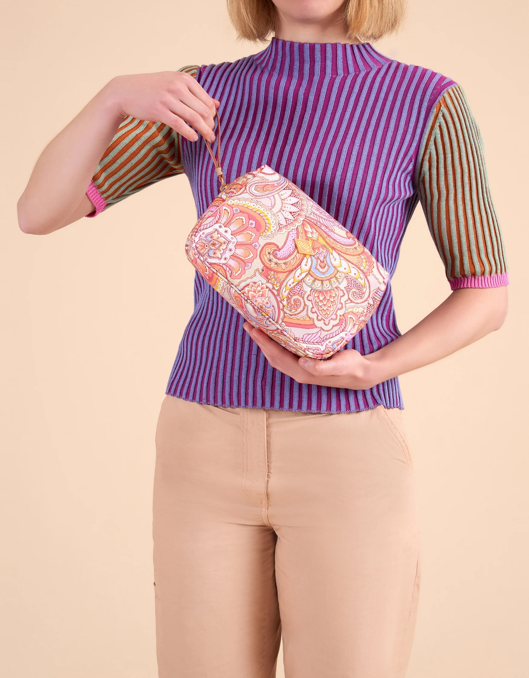 Pilar Pouch