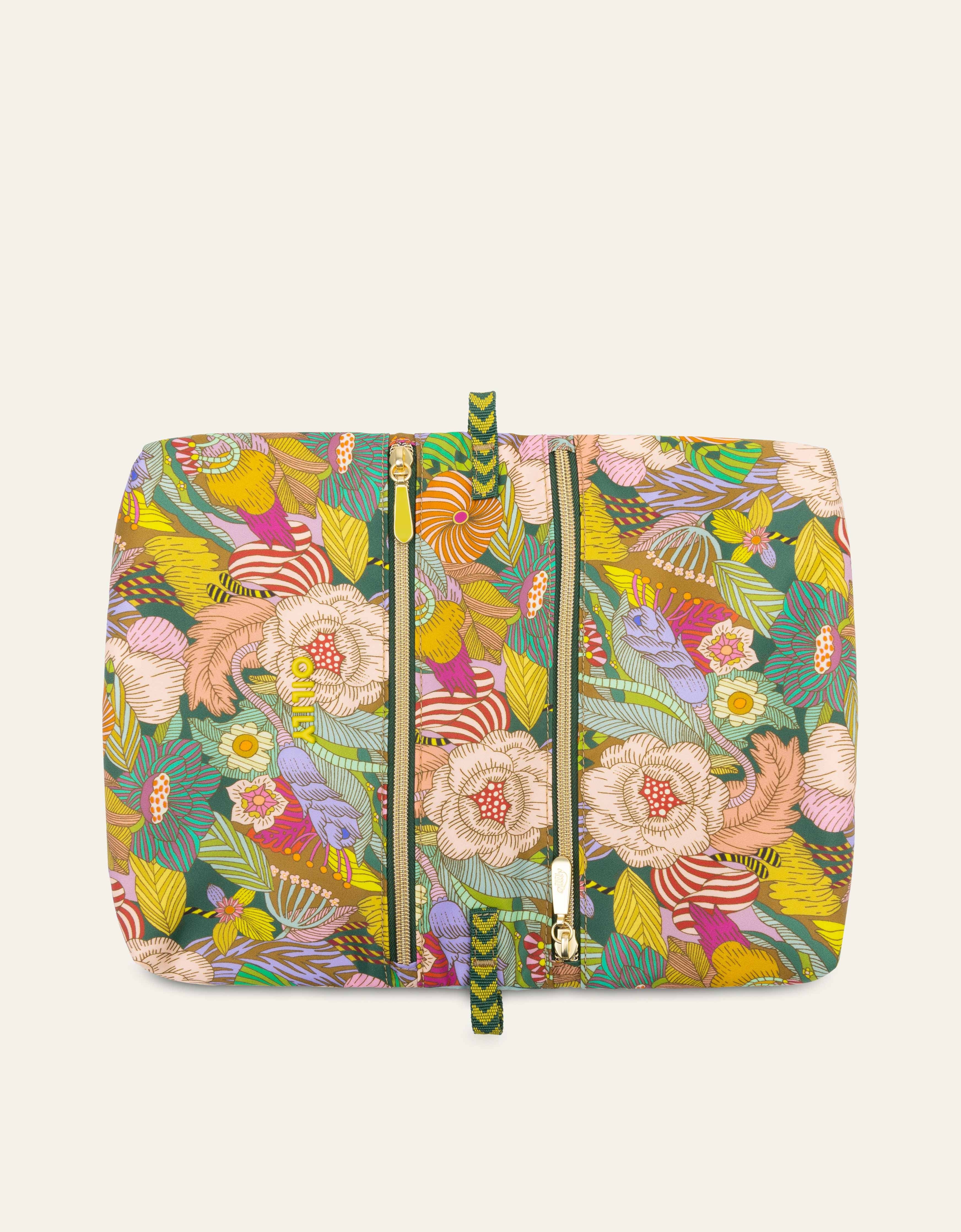 Rixt Reversible Shoulder Bag