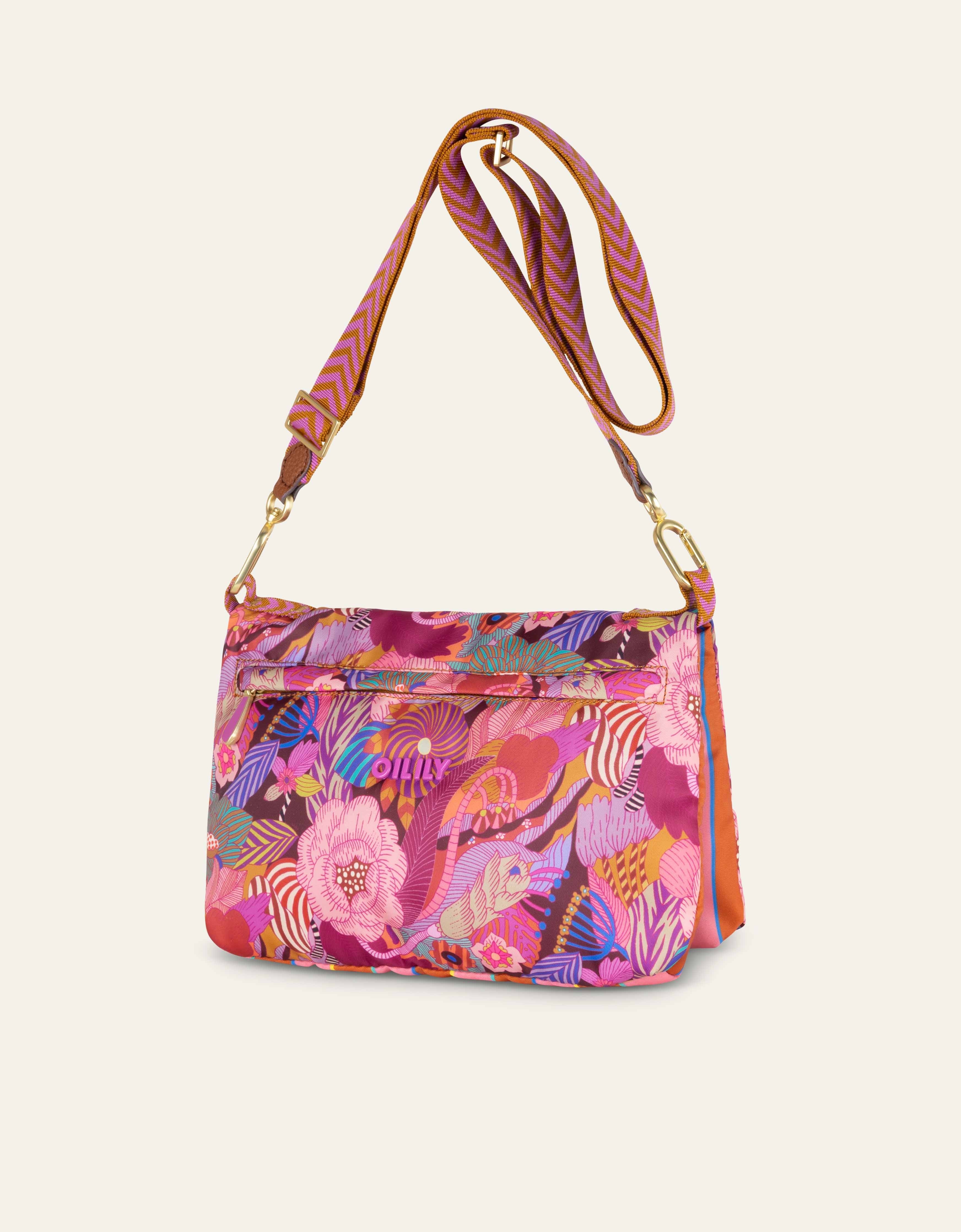 Rixt Reversible Shoulder Bag