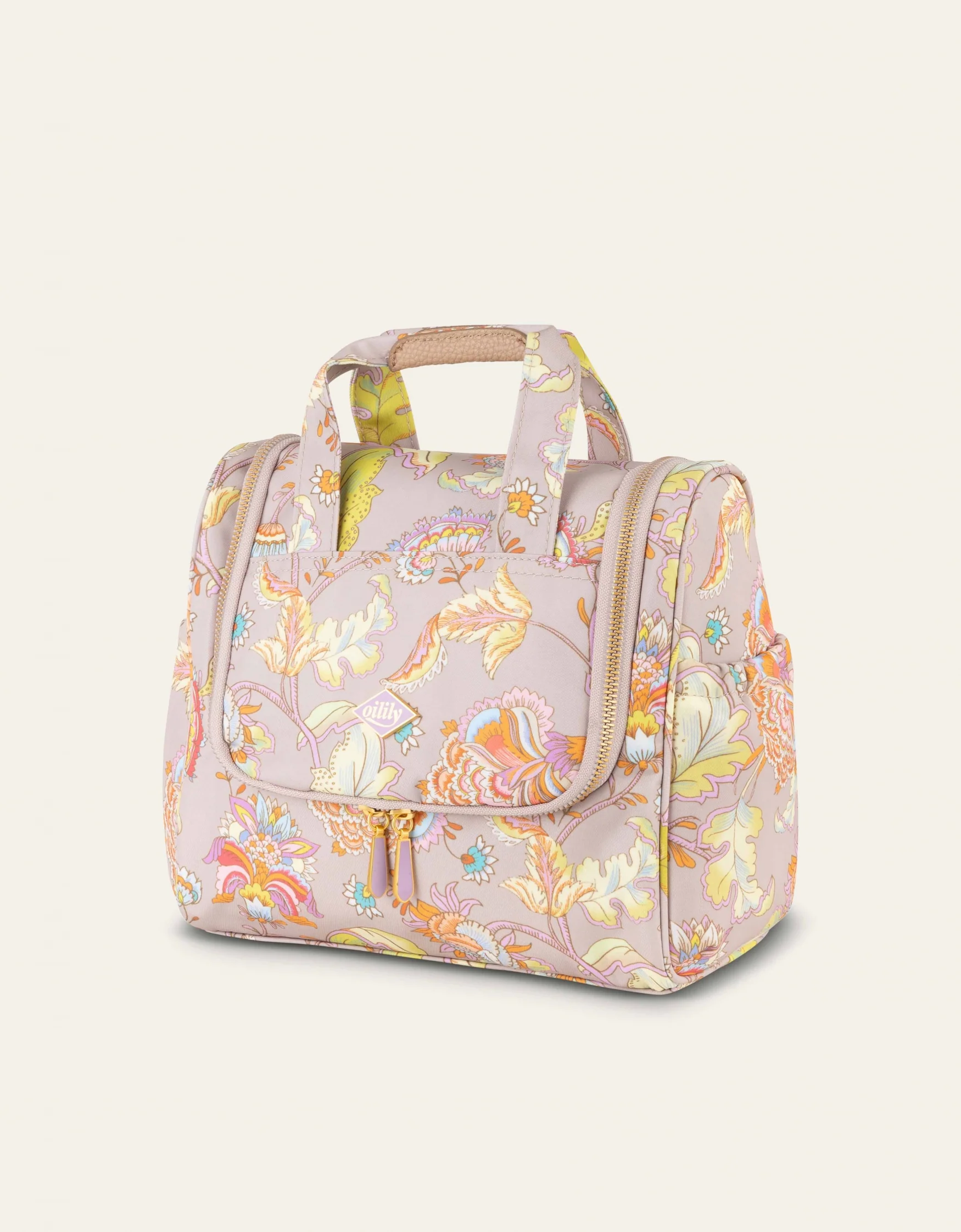 Cathy Travel Kit With Hook
