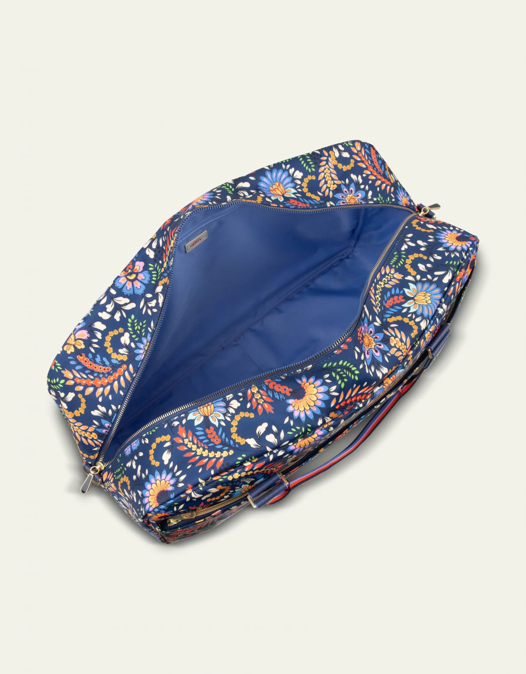 Wynona Weekender