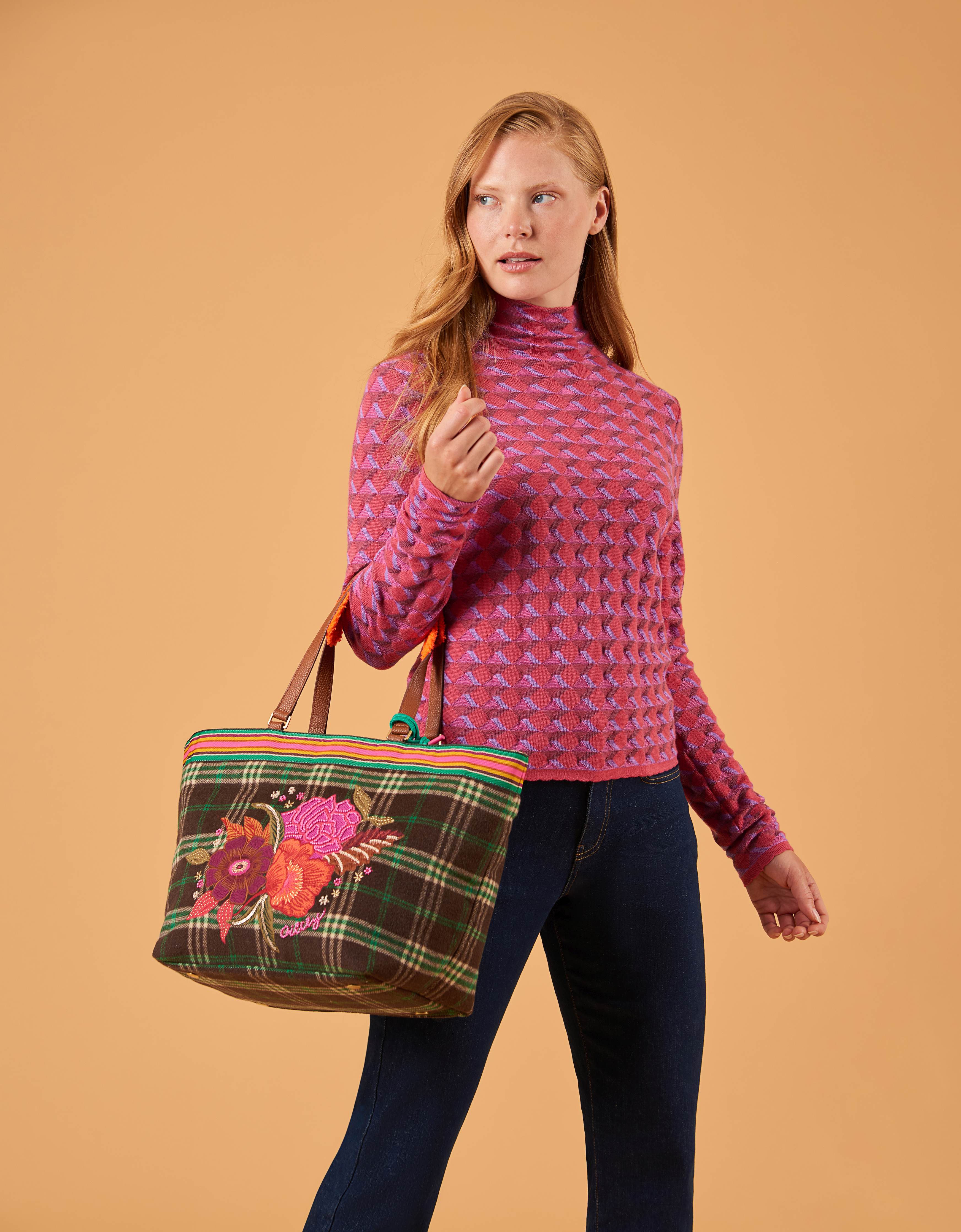 Sia Shopper