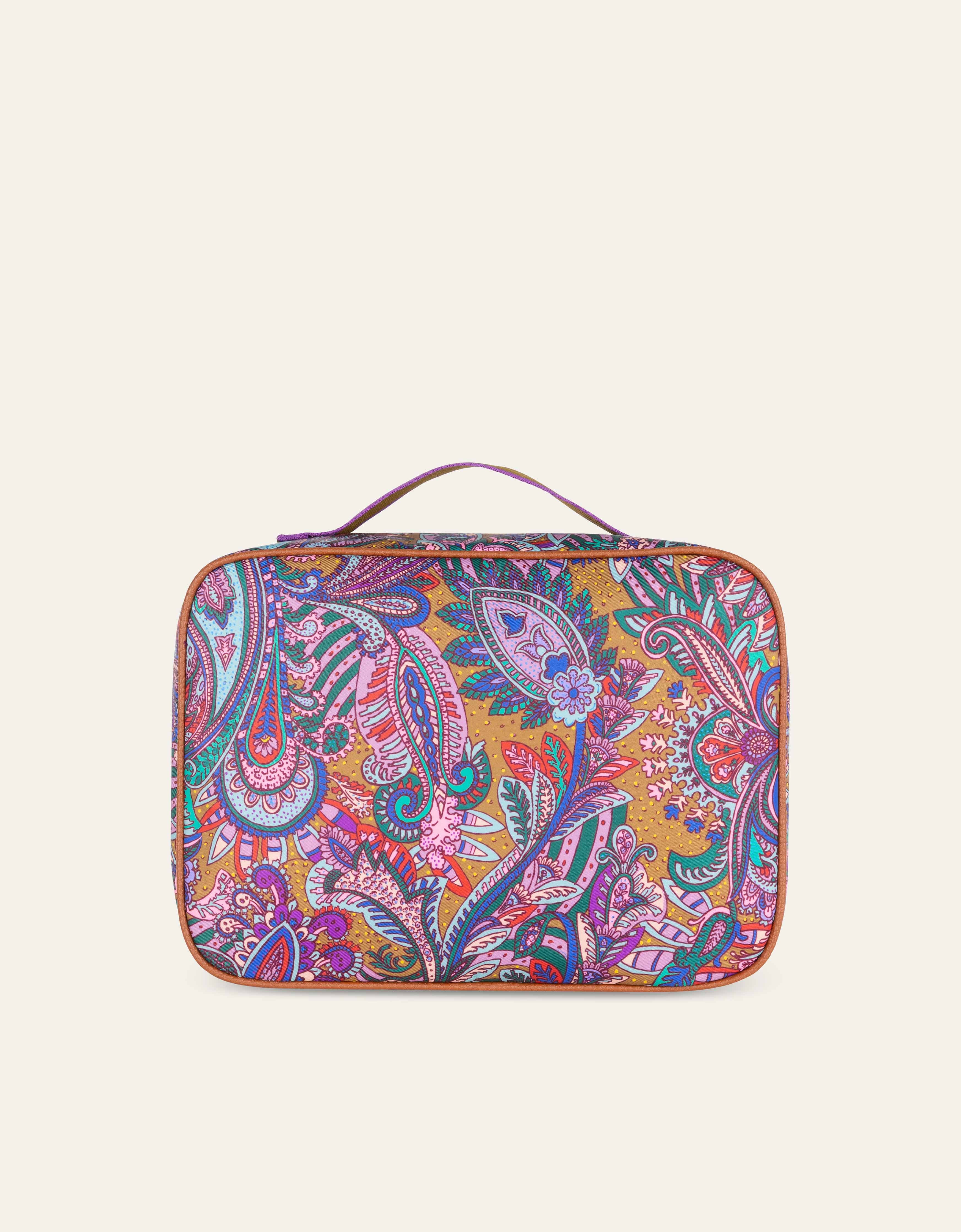 Cara Travel Kit With Hook