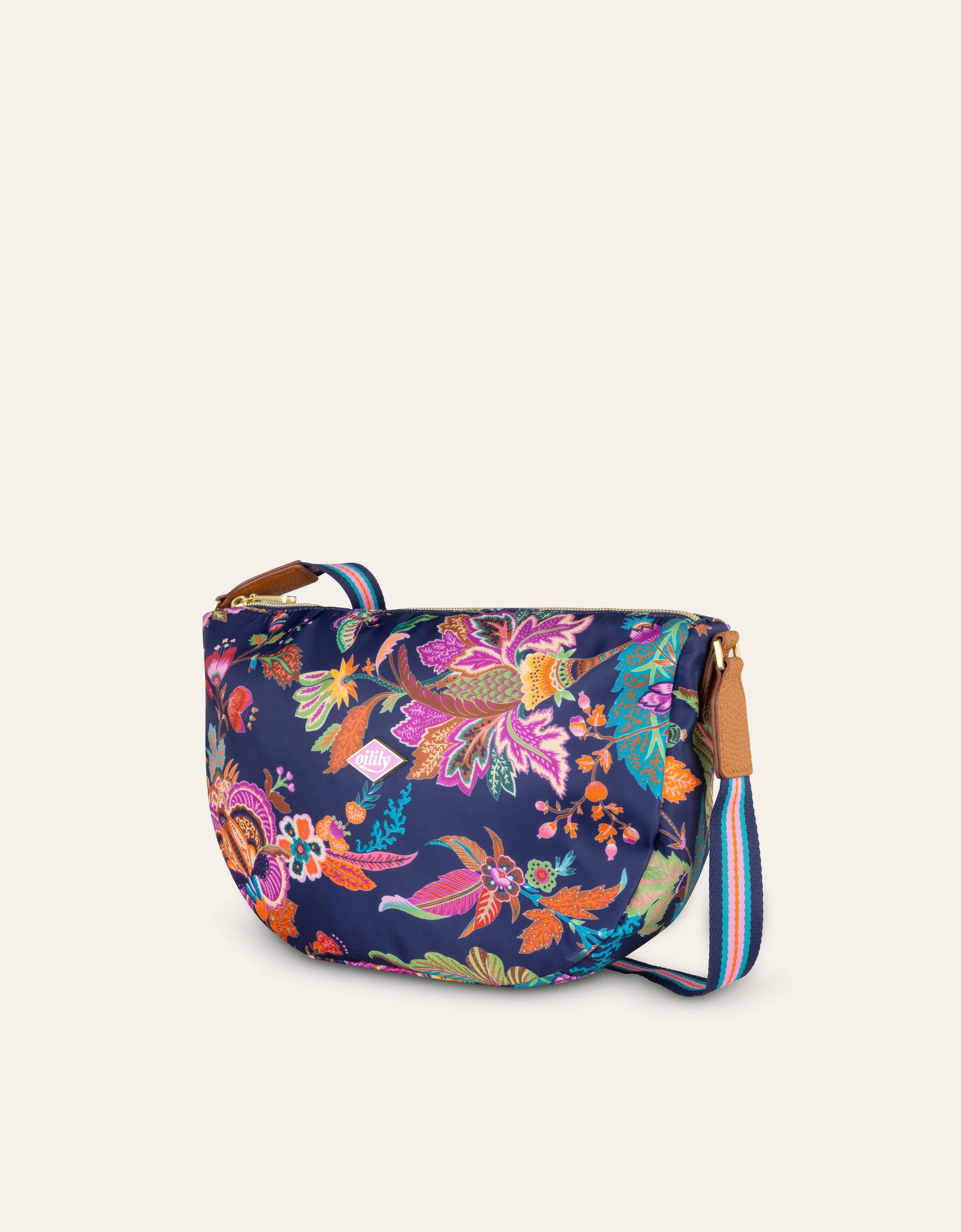 Saar Shoulder Bag