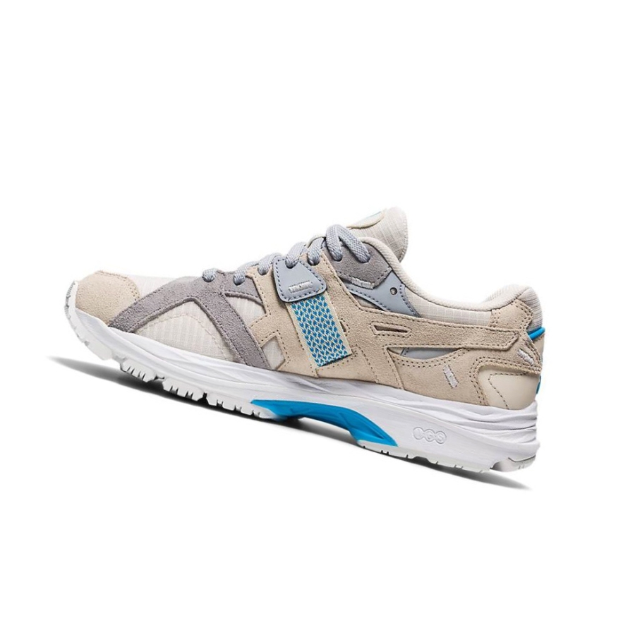 Beige Women's Asics GEL-MC PLUS Sneakers | US14985DQ - Asics Outlet Sale