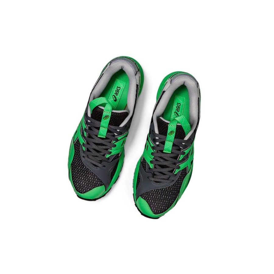 Green Men's Asics GEL-MC PLUS Sneakers | US76384HC - Asics Outlet Sale