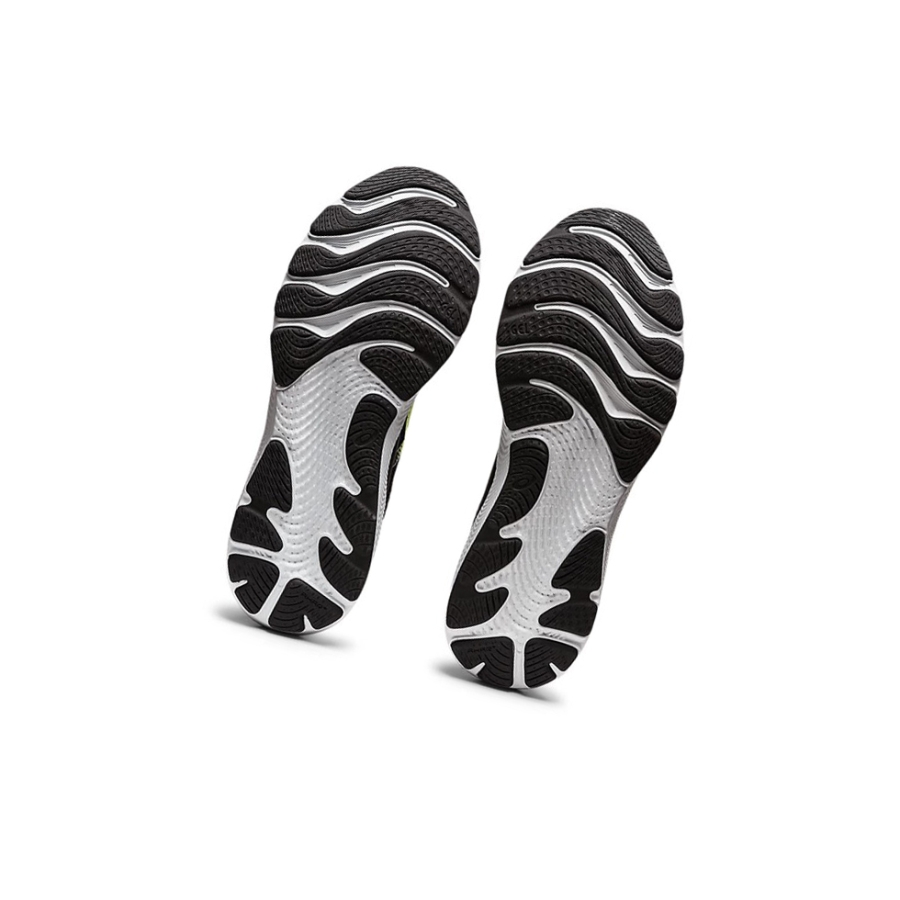 Black / Hazard Green Men's Asics GEL-CUMULUS 24 Running Shoes | US90873YT - Asics Outlet Sale