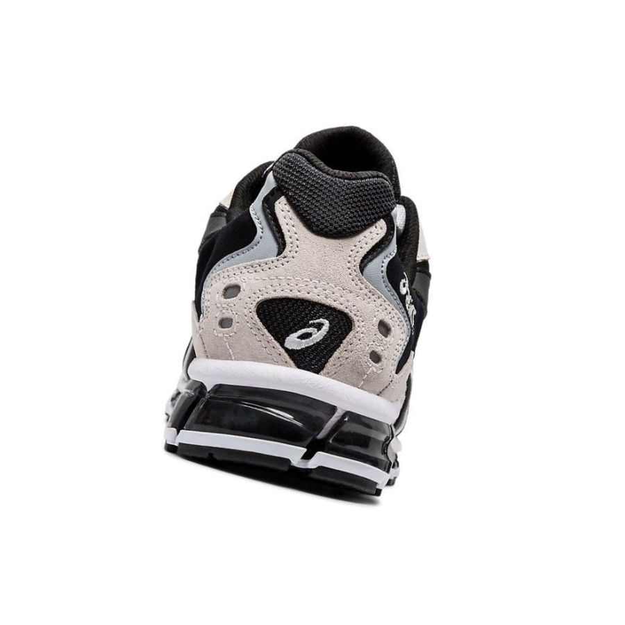 White Men's Asics GEL-KAYANO 5 360 Sneakers | US25134CH - Asics Outlet Sale