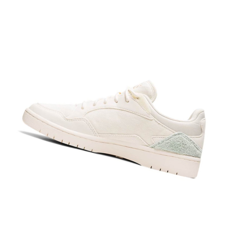 Cream Women's Asics SKYCOURT Sneakers | US45673XS - Asics Outlet Sale