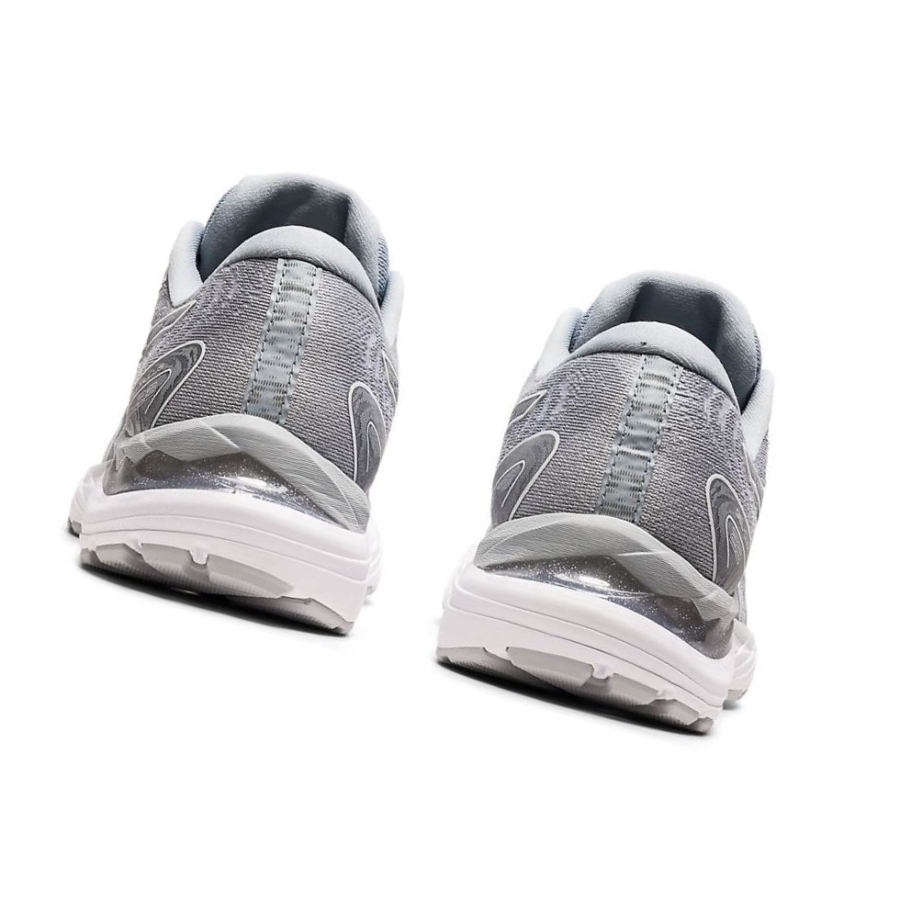 Grey Women's Asics GEL-CUMULUS 23 Sneakers | US32907NG - Asics Outlet Sale