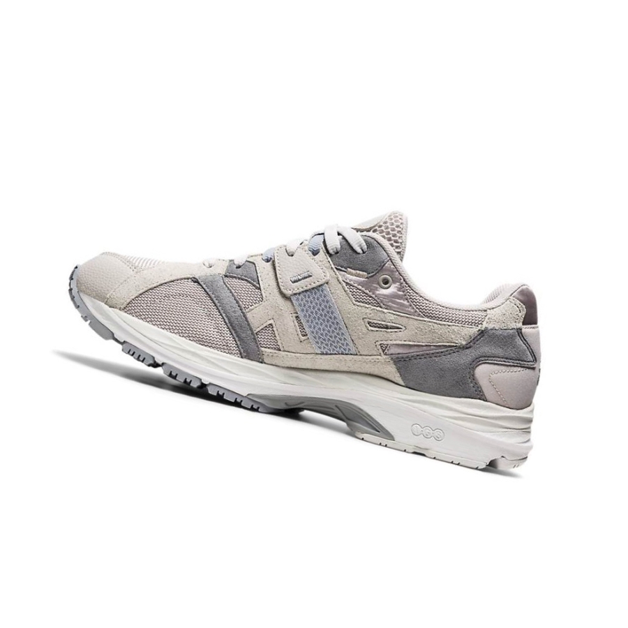 Grey Men's Asics GEL-MC PLUS Sneakers | US42580EC - Asics Outlet Sale